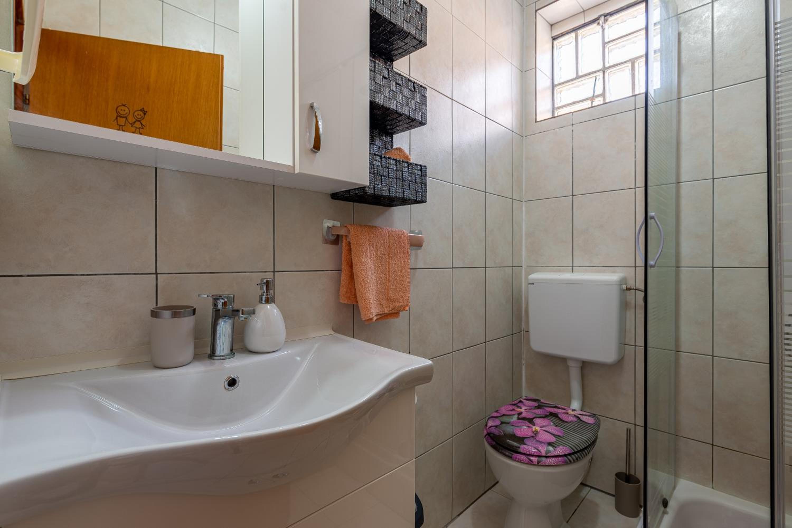Apartments Villa Agape Vir view 4