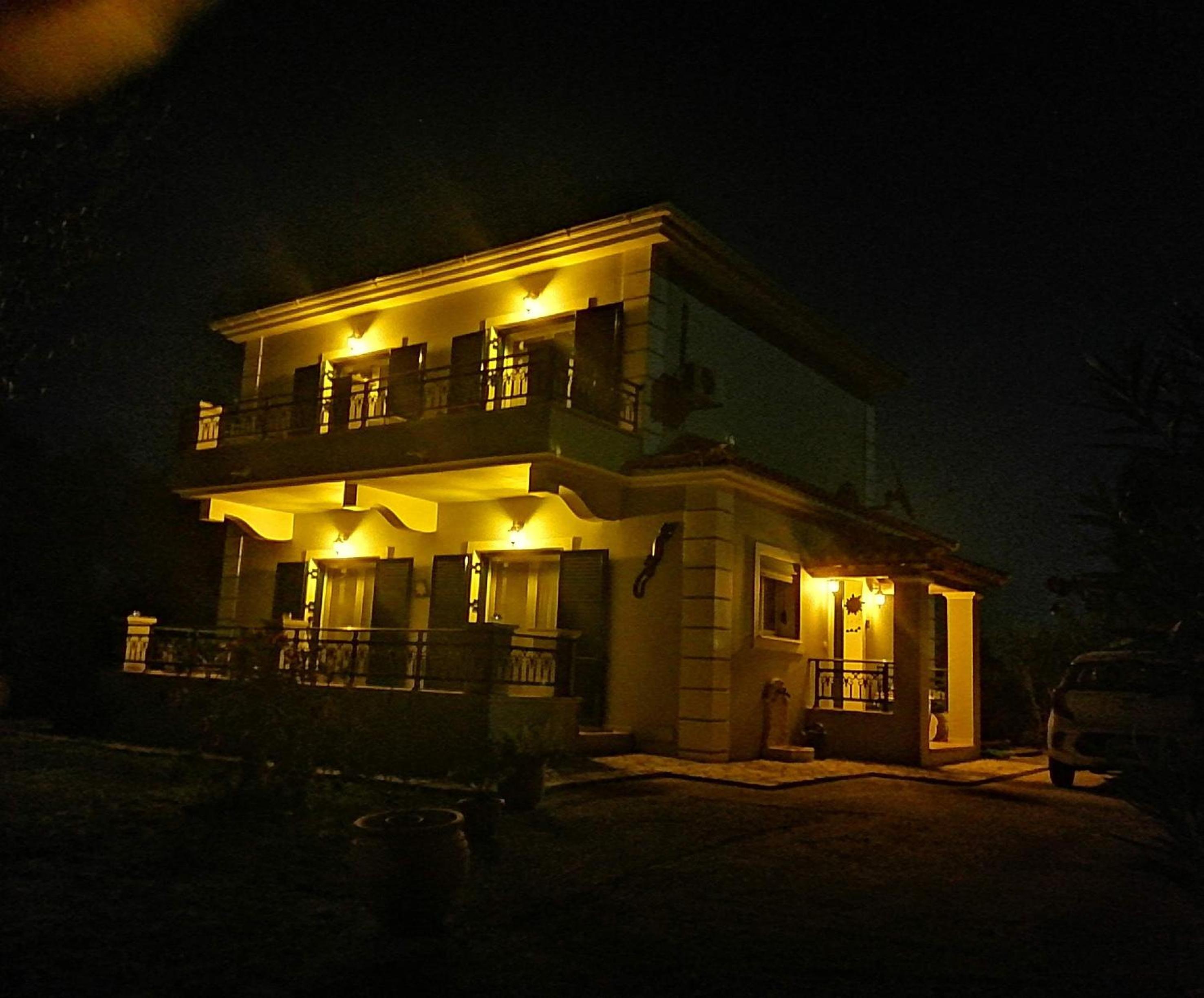 Photo 25