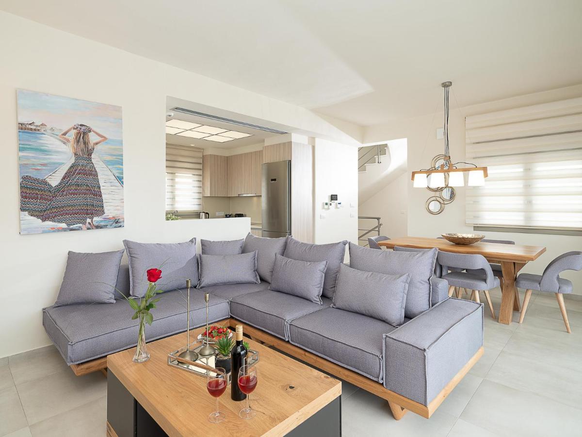 Anastasia Luxury Villa with Private Swimming Pool photo 5