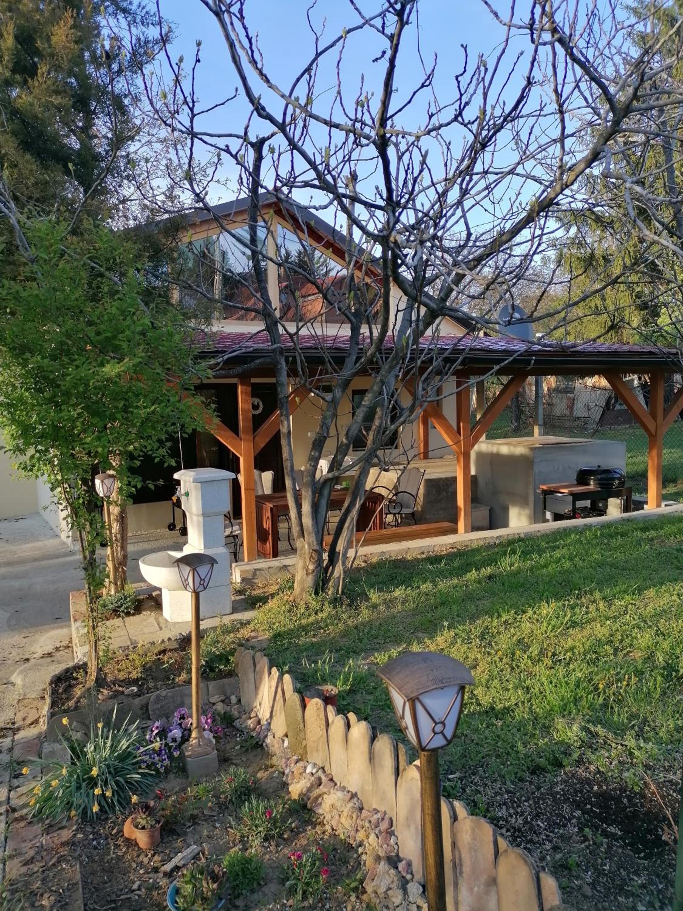 Photo 43