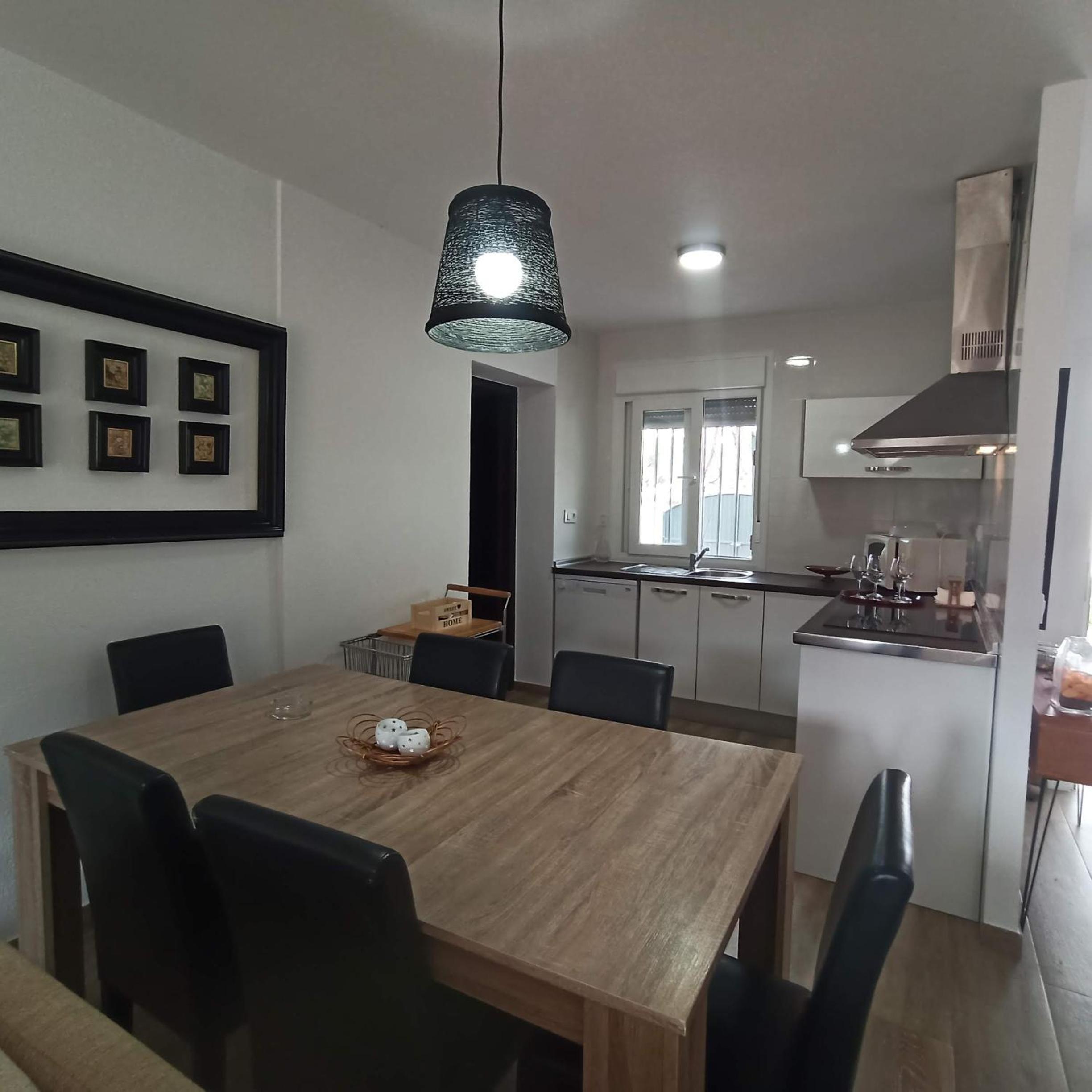 Chalet en Roche view 4