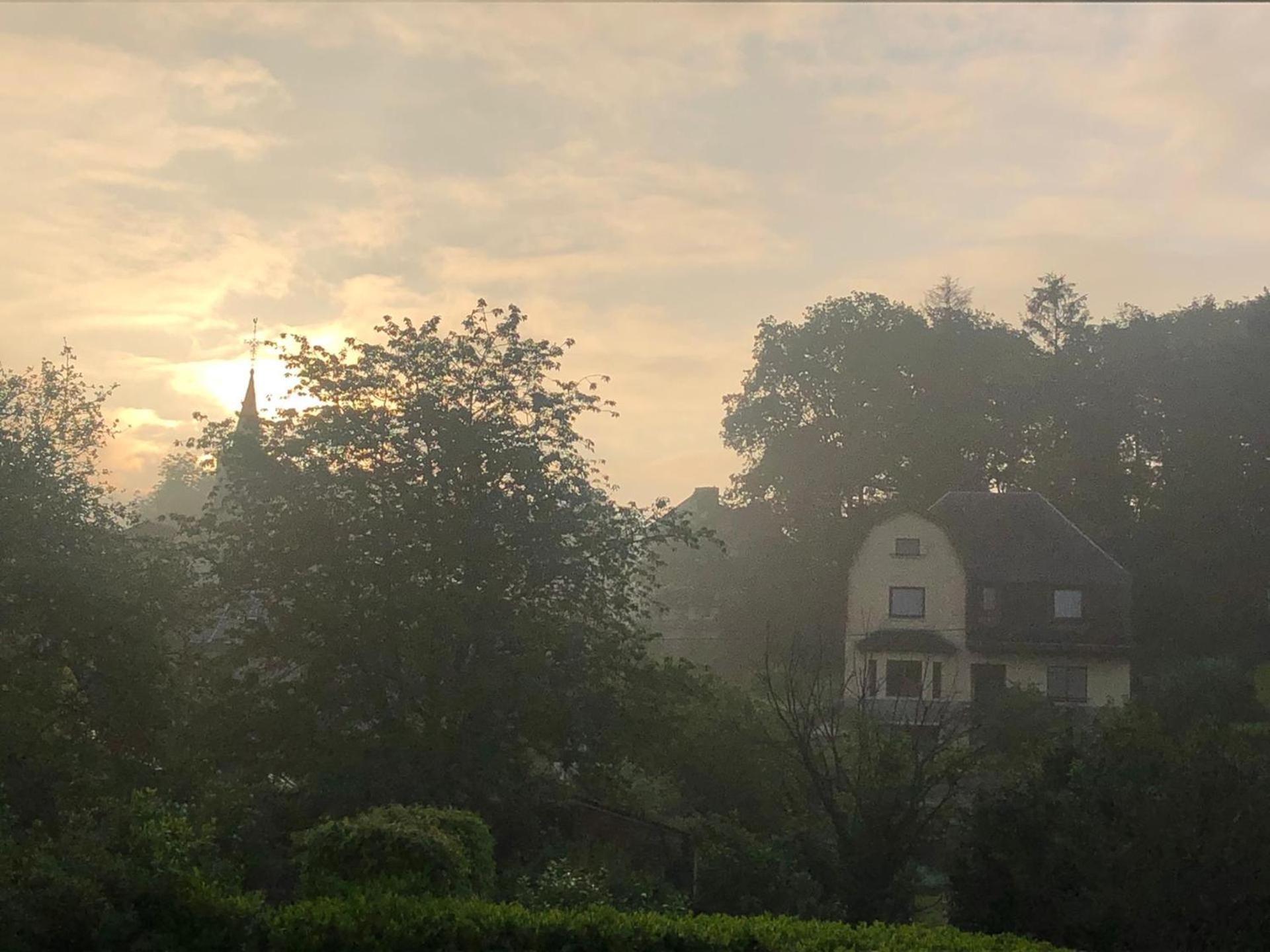 Gezellige villa met houtkachel, sauna en zonnige tuin