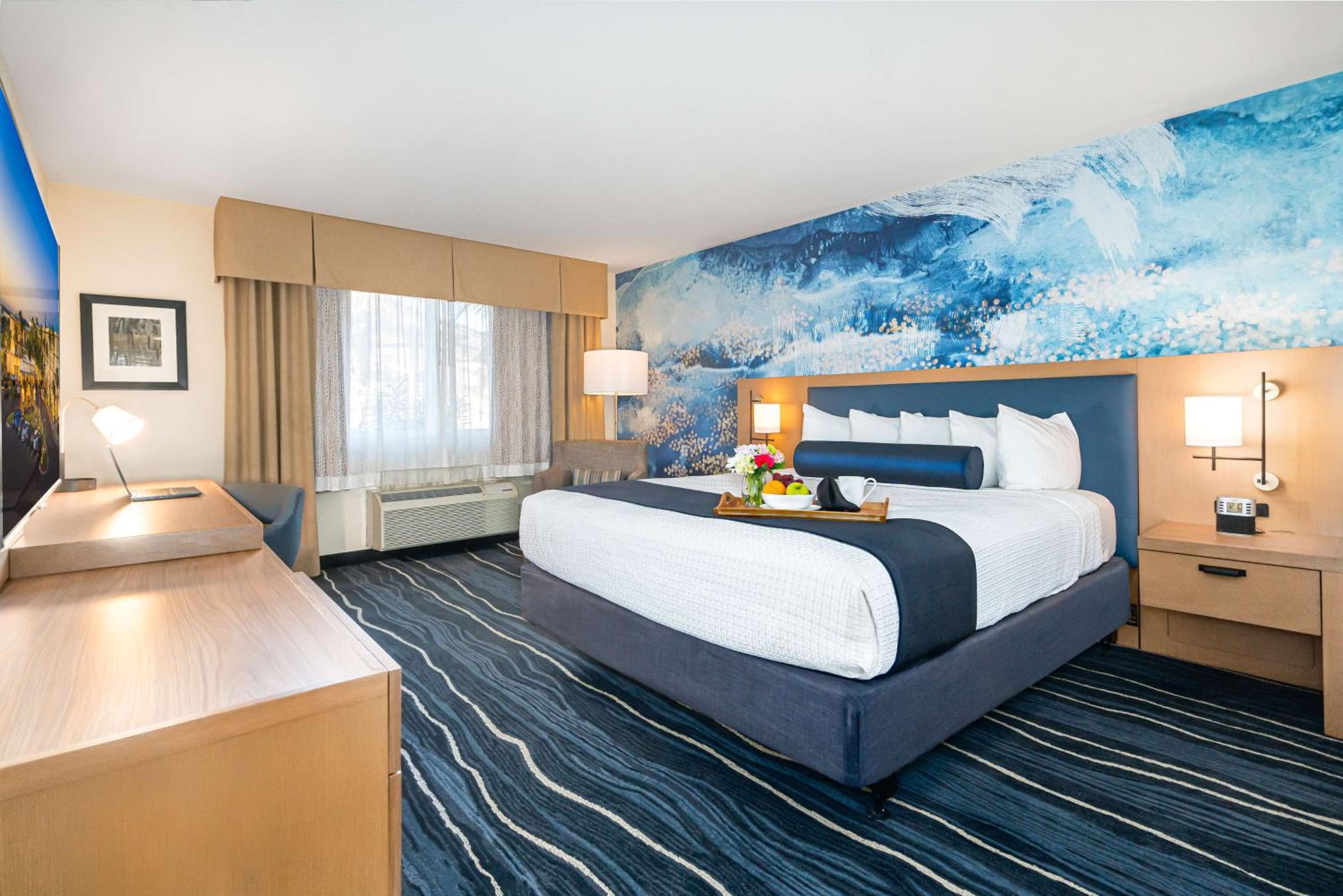 Best Western Plus Marina Gateway Hotel - Property Image 33