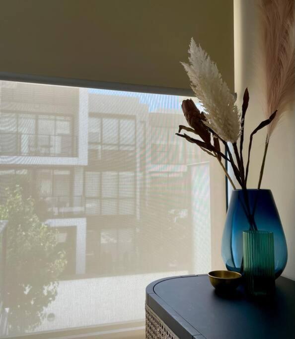The Pas.Coe - A Stylish 1 bedroom unit with free parking.