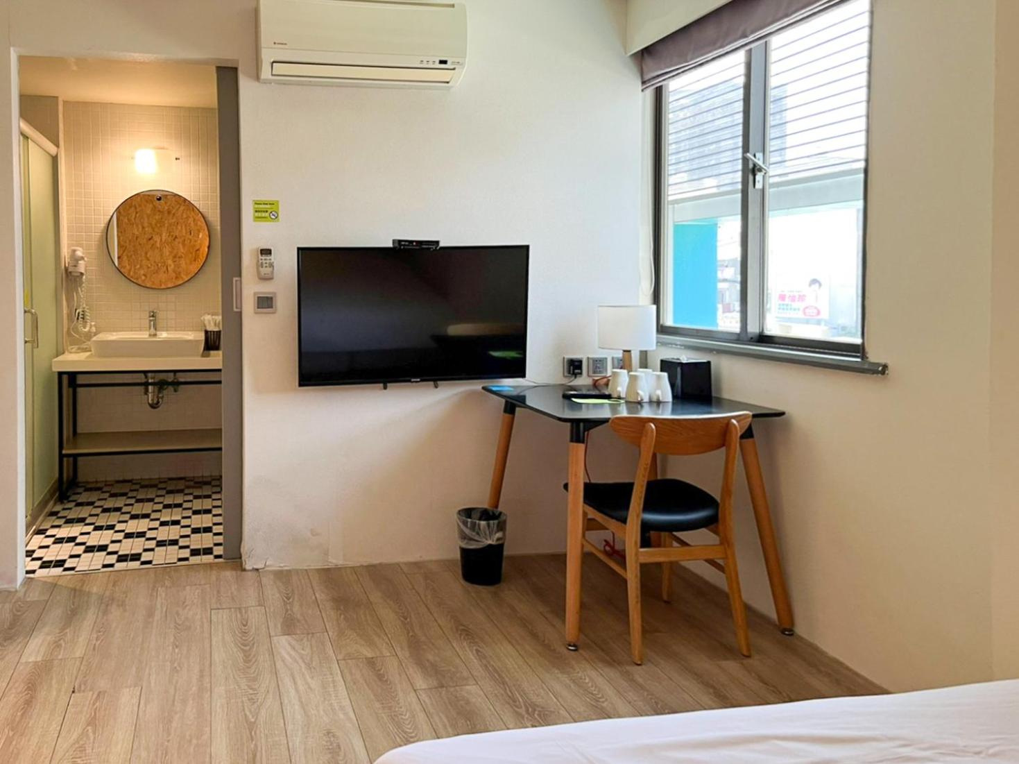 Light Hostel - Tainan