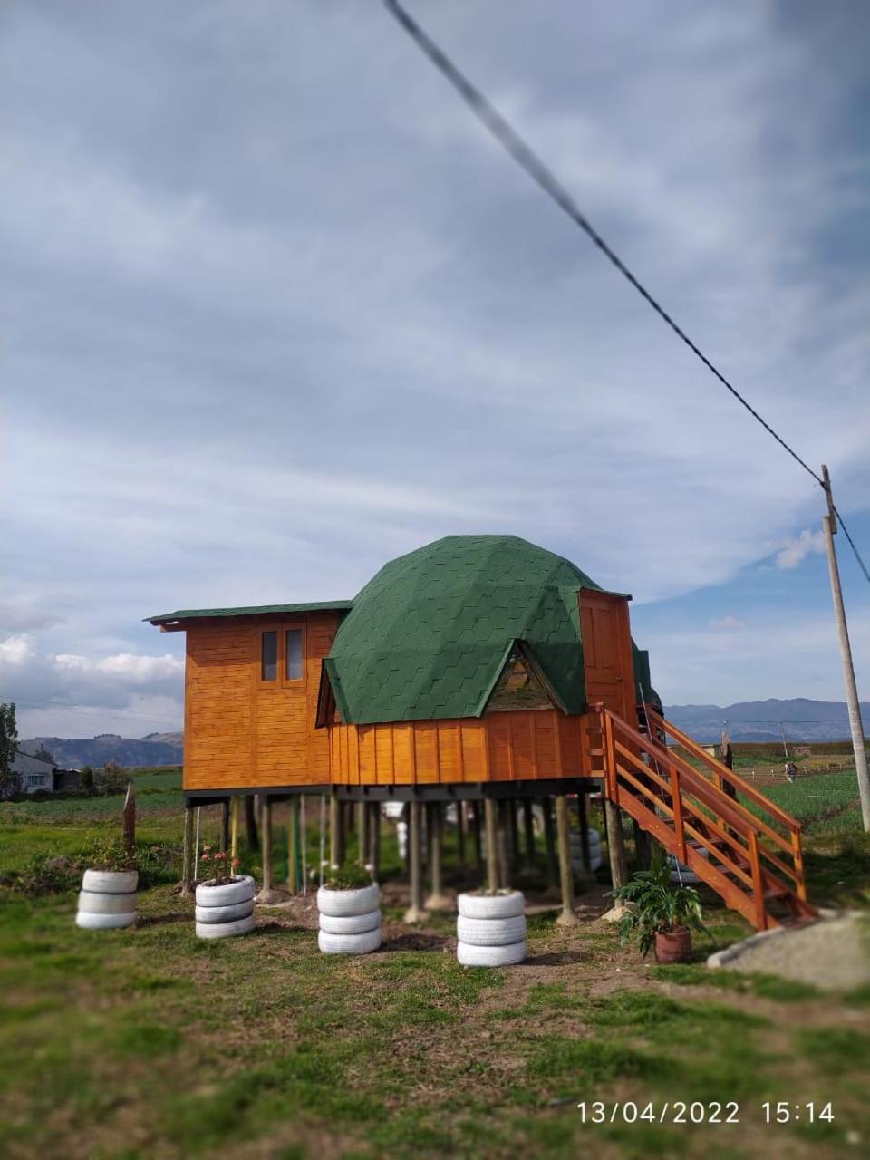 Glamping y Cabañas el Encanto- los novios view 4