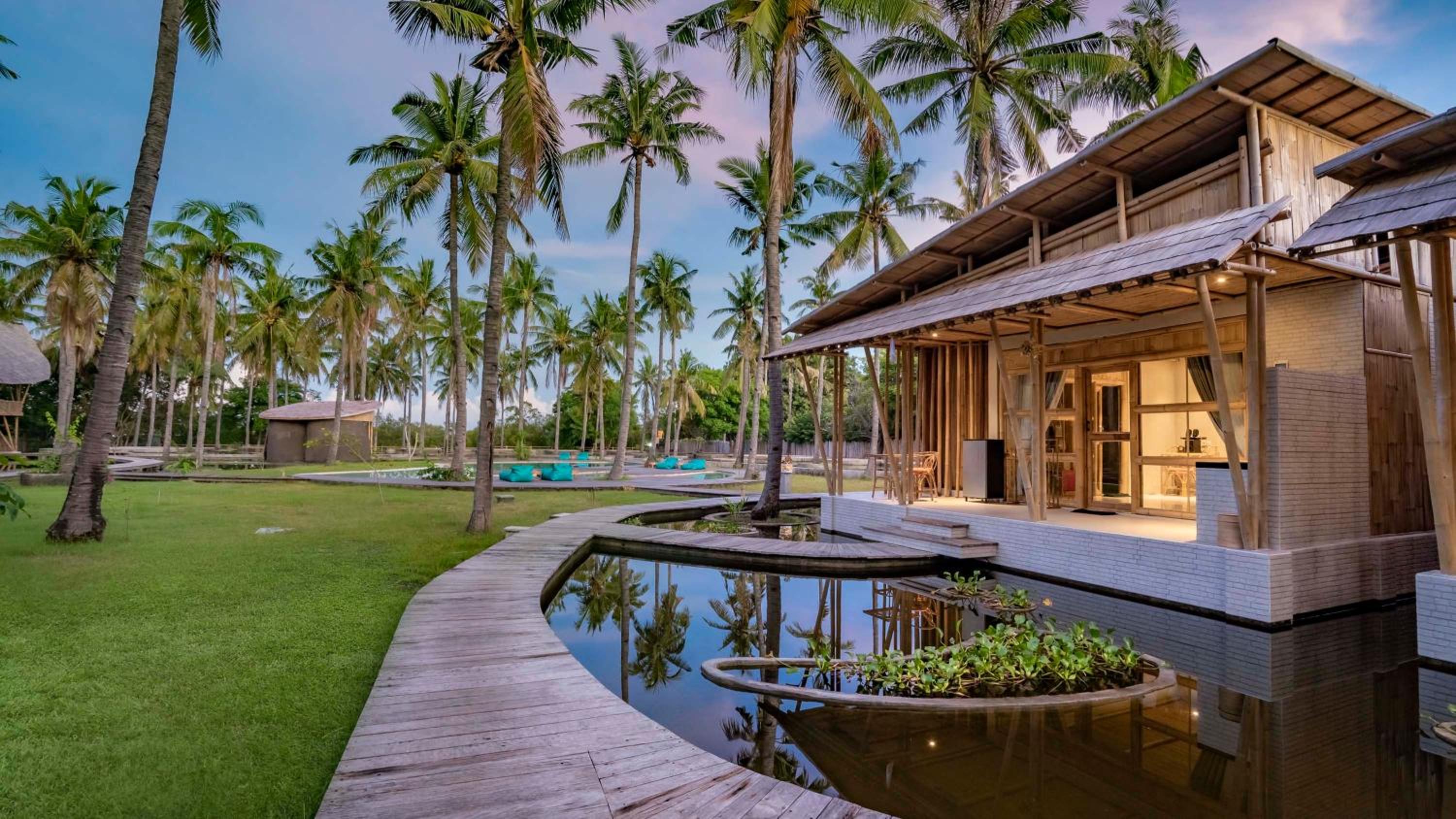 Pravasa Gili Resort by KajaNe, Gili Meno - 11