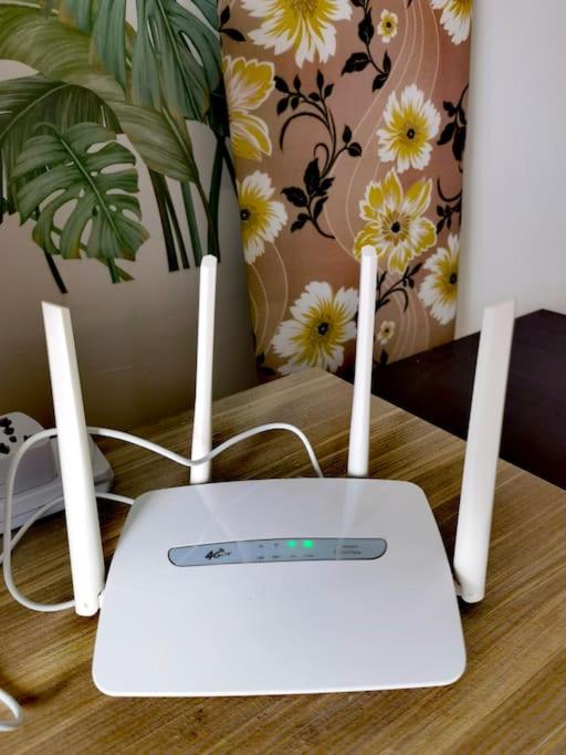 Bukit Indah 12pax Aeon Lego Wi-fi Netflix BySTAY