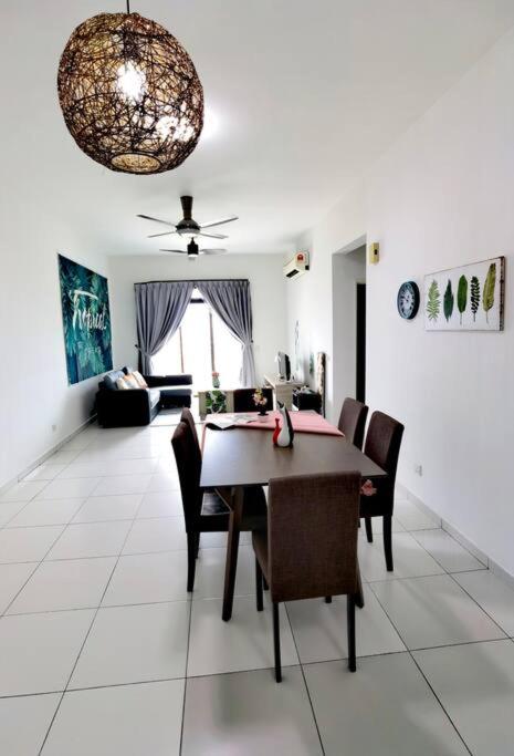 Bukit Indah 12pax Aeon Lego Wi-fi Netflix BySTAY