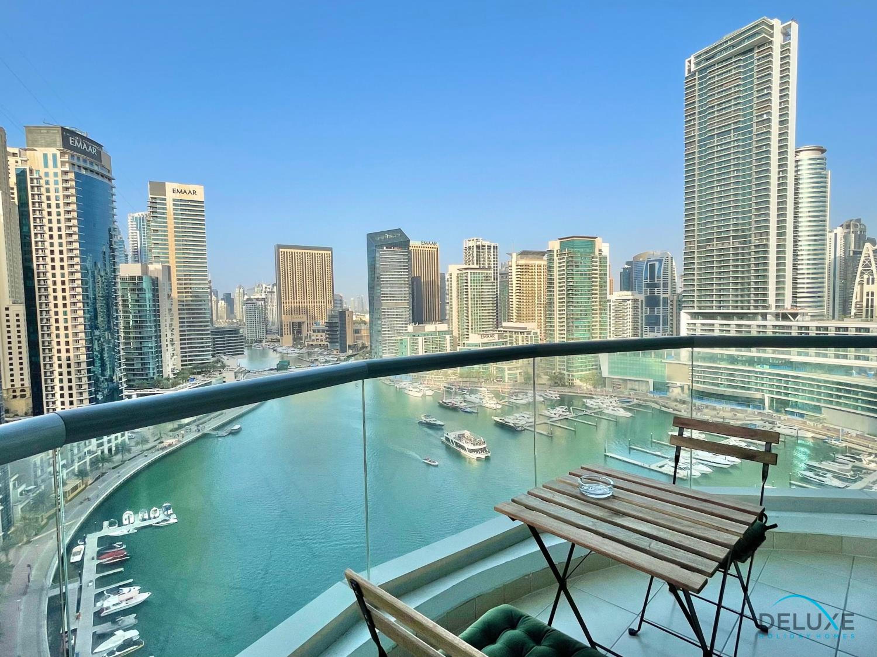 Full Marina and Ain Dubai Wheel View 1BR at The Point Dubai Marina by Deluxe Holiday Homes