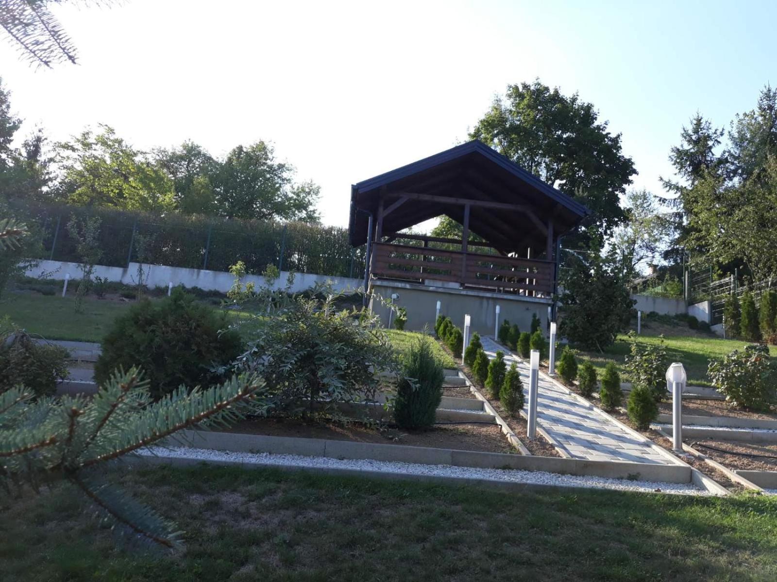 Photo 40