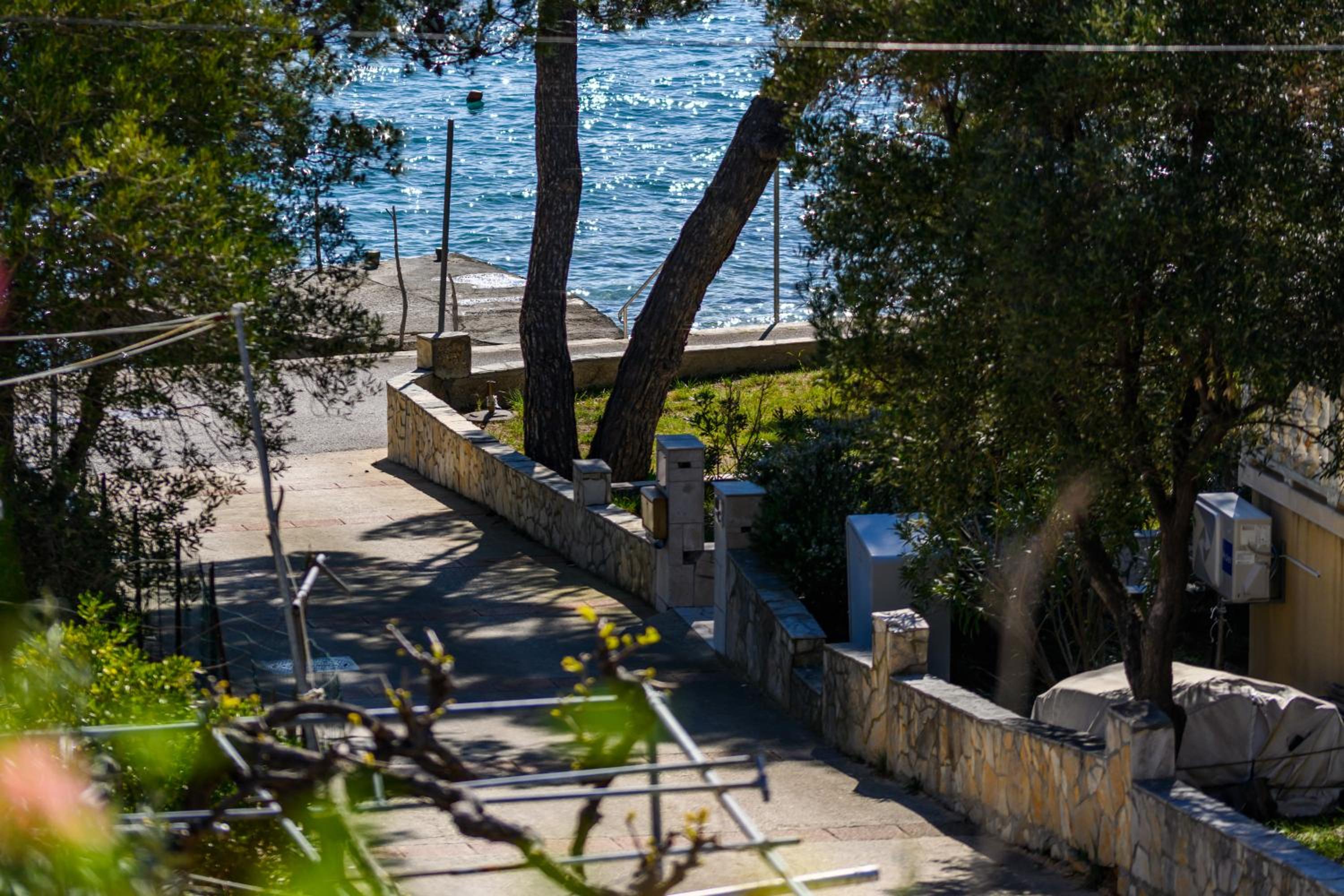 Apartman Paradiso view 3