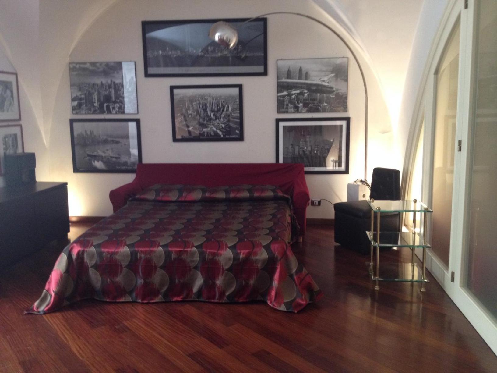 Loft Piazza Università view 4