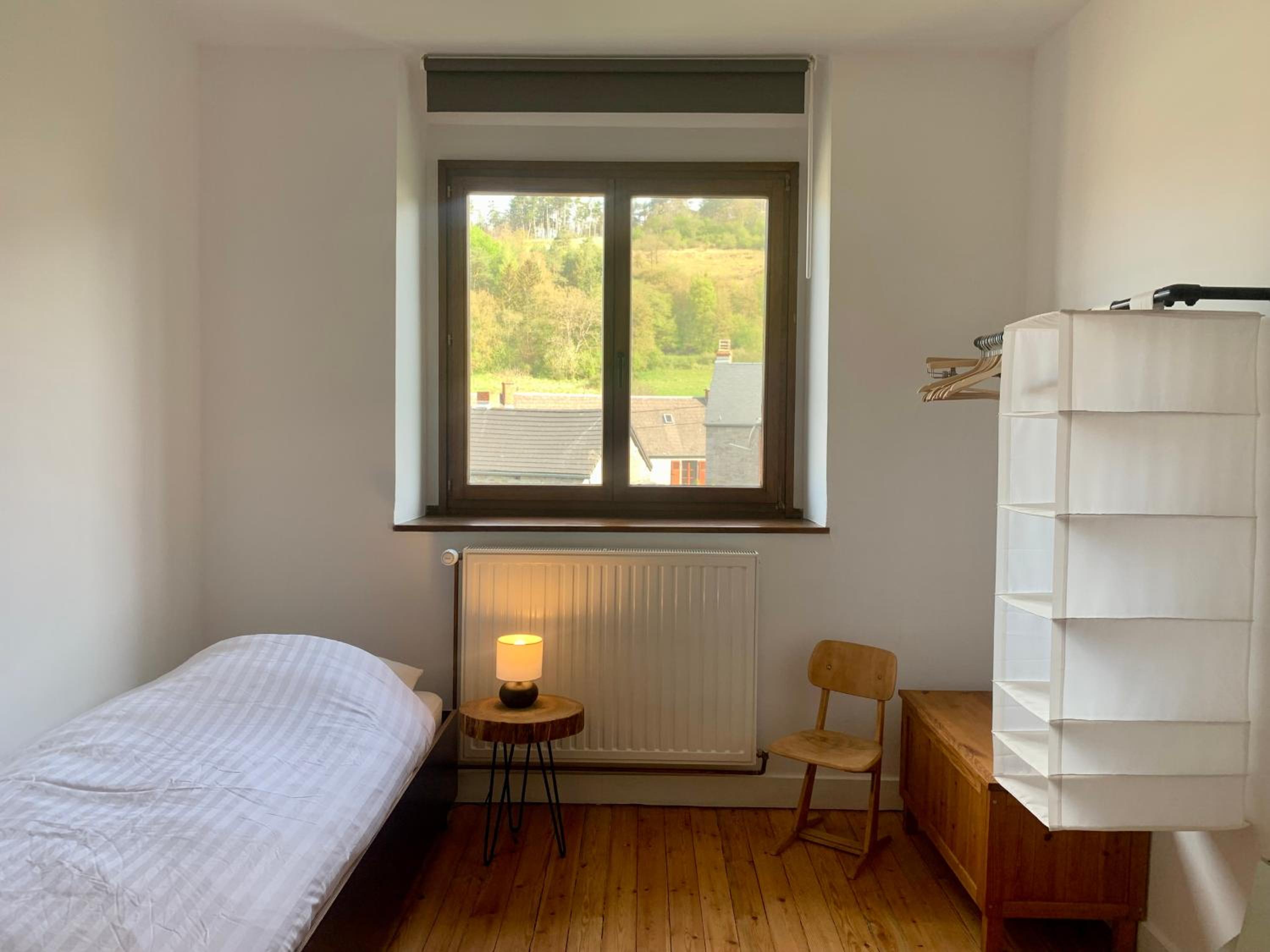 Gezellige villa met houtkachel, sauna en zonnige tuin