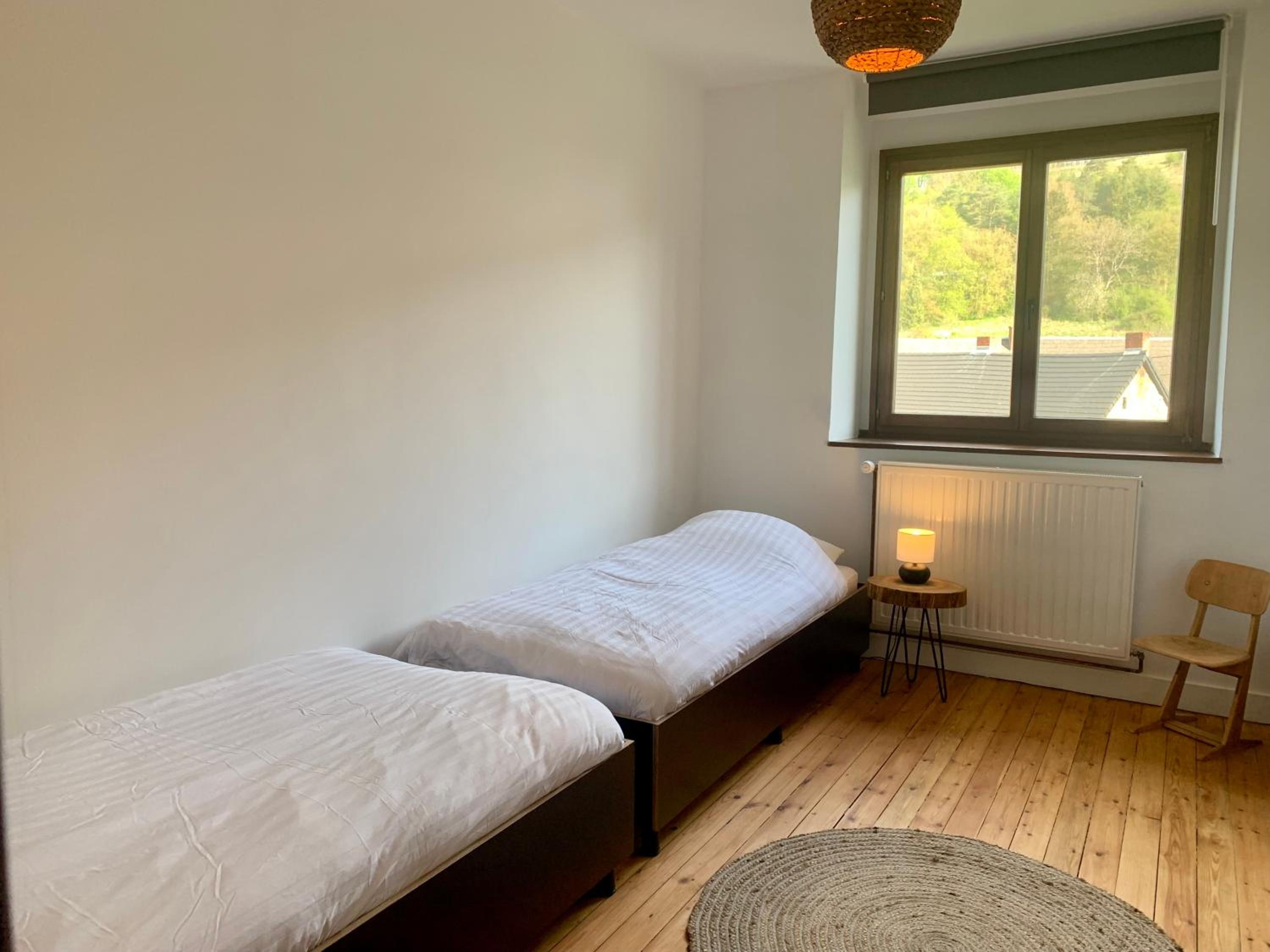 Gezellige villa met houtkachel, sauna en zonnige tuin