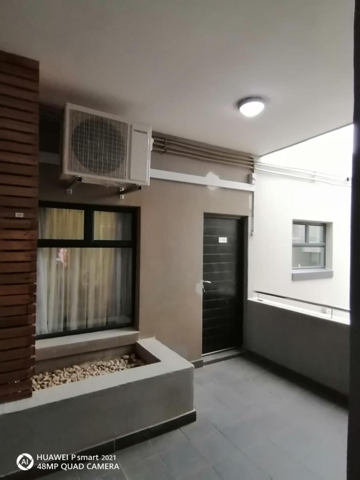 Urban Park Apartment view 3