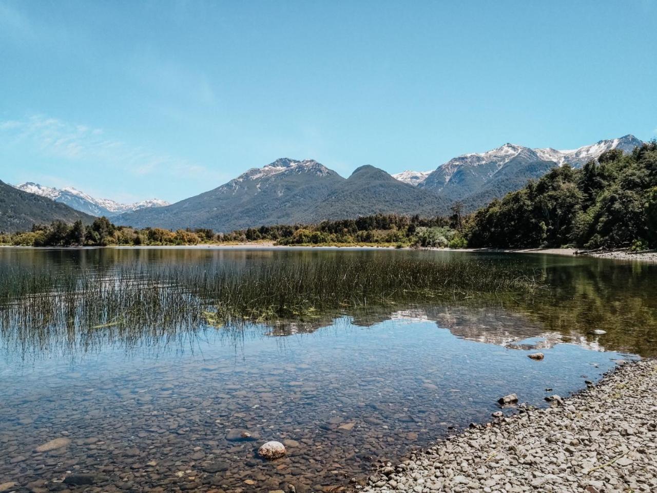Cabaña en la costa del Lago Futalaufquen - Parque Nacional Los Alerces