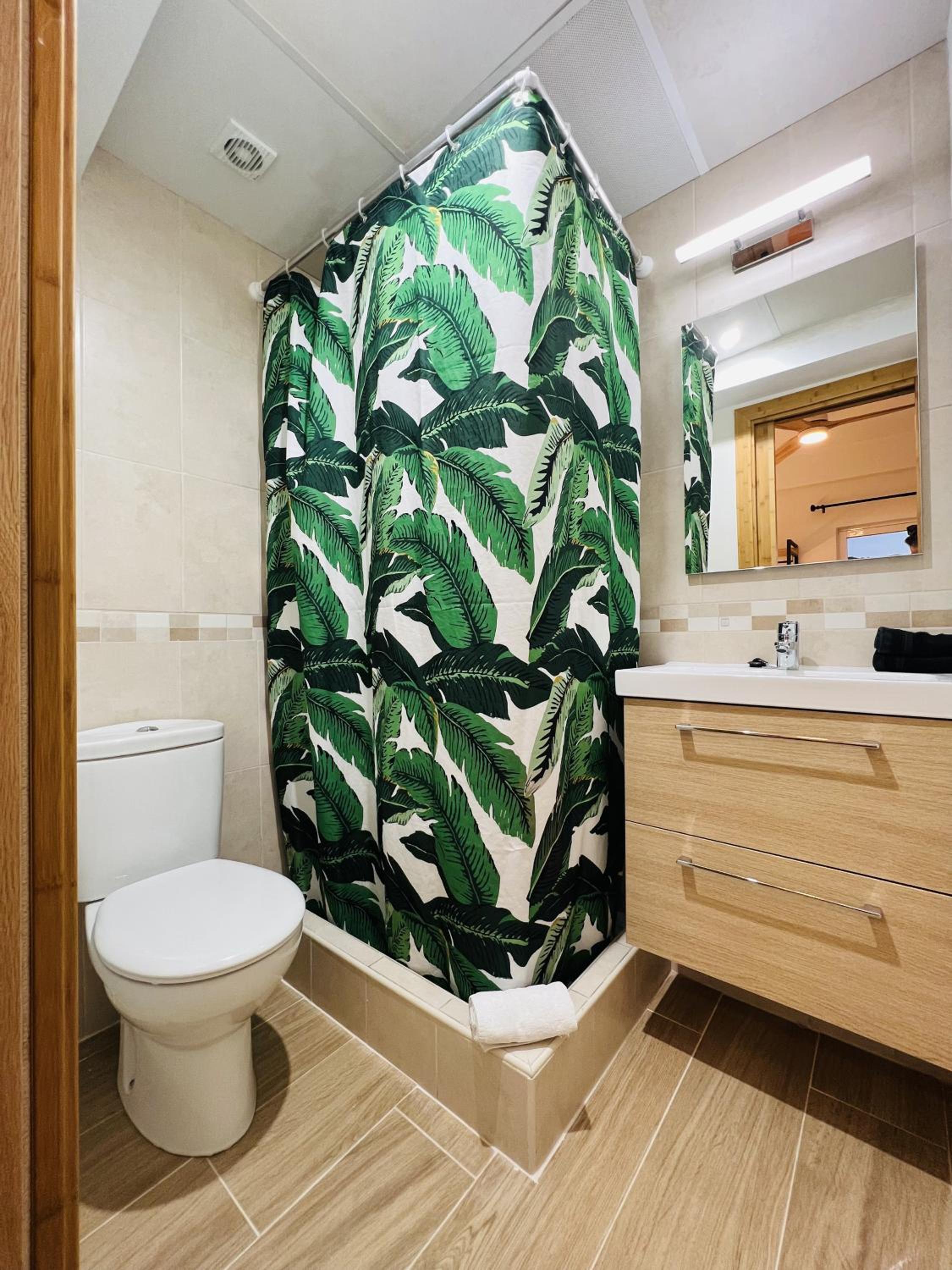 Nanit Rooms Ibiza Hostal