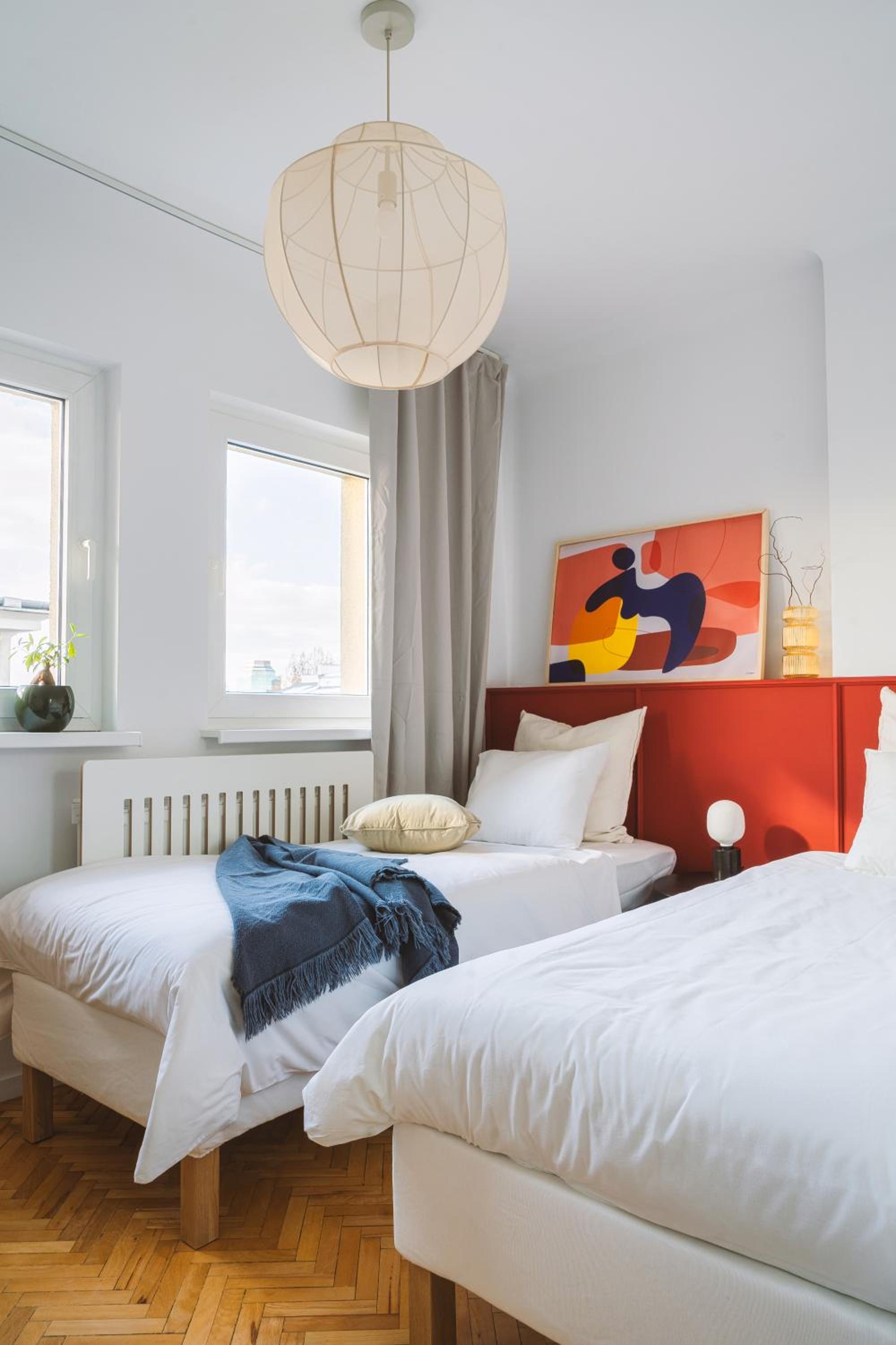 Warsaw Concierge Eclectic Design view 2