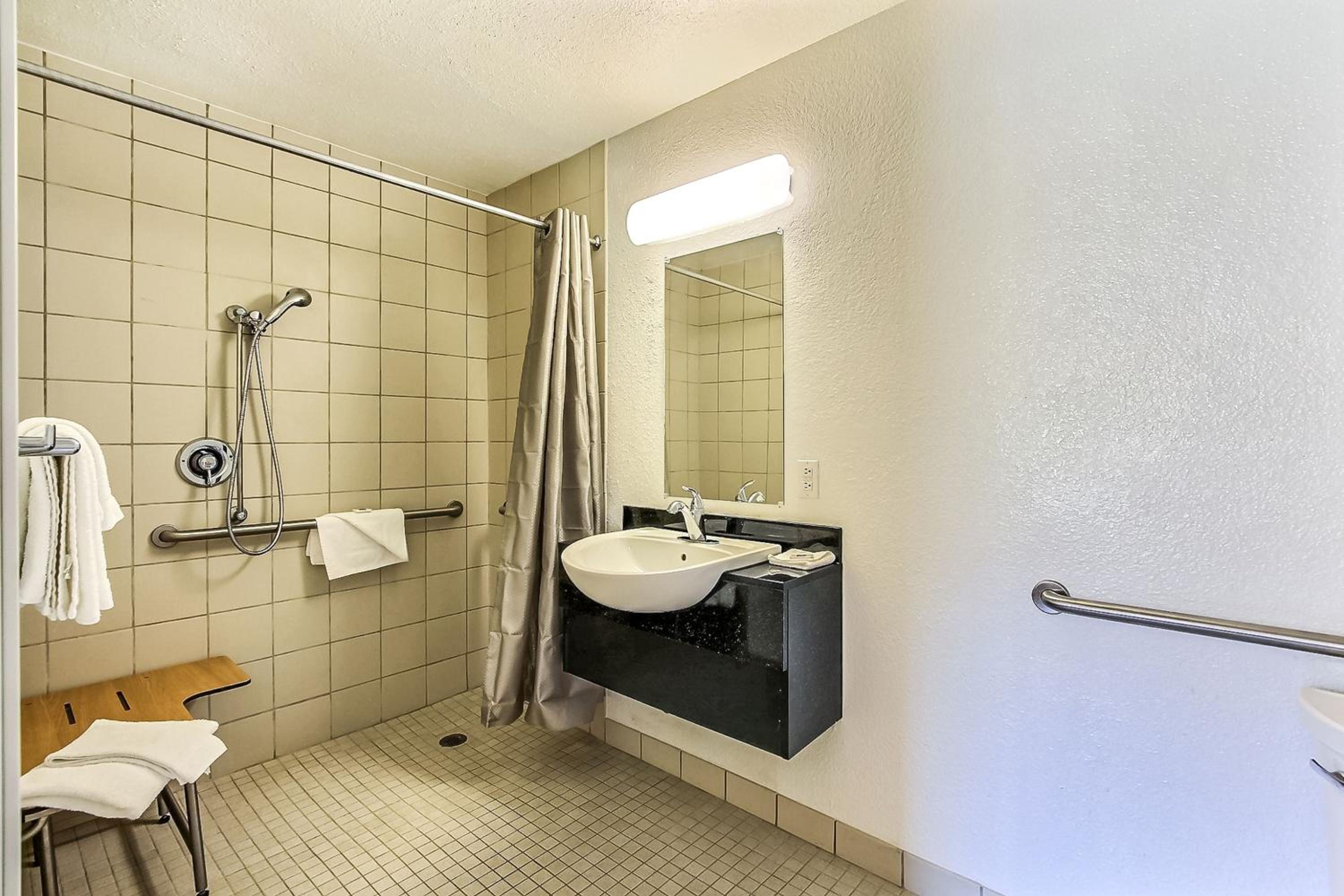 Motel 6-Fremont, CA - North - Property Image 35