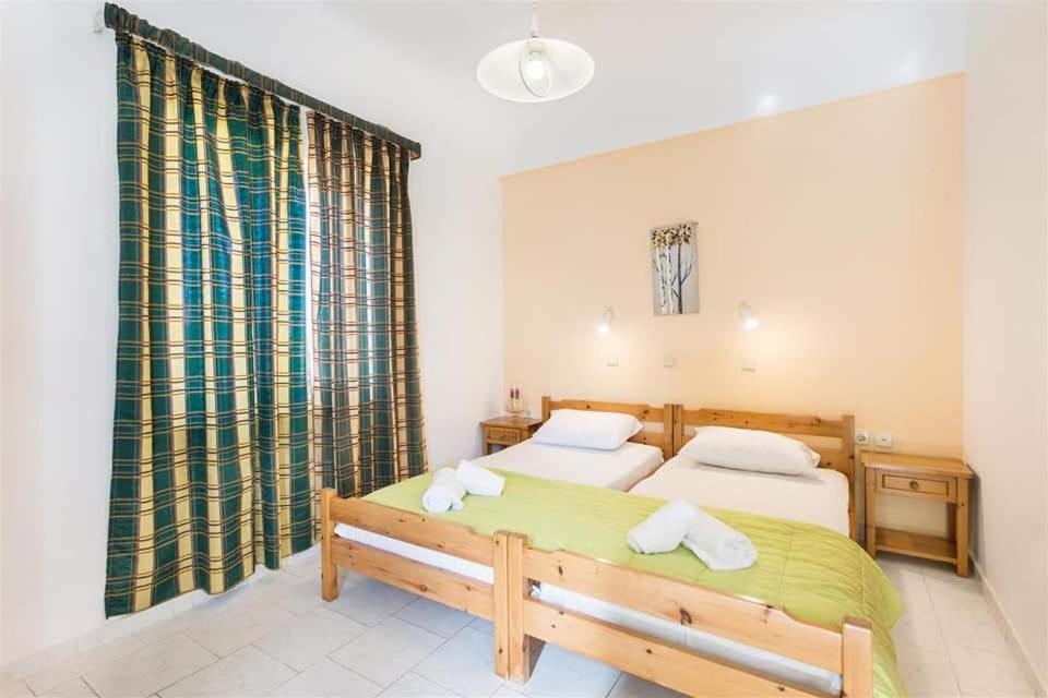 Michalis Litinas Apartments view 4