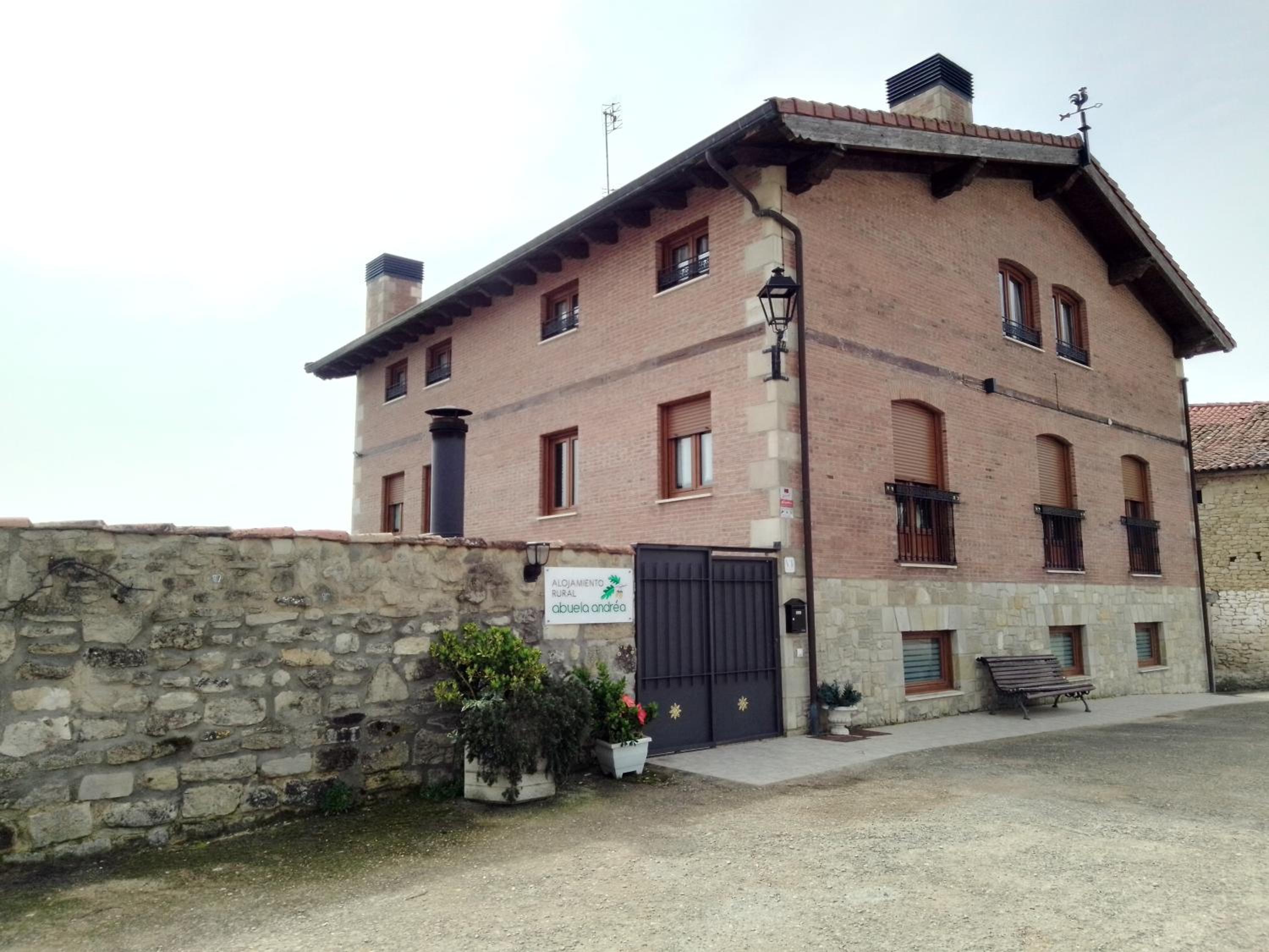 Photo 47