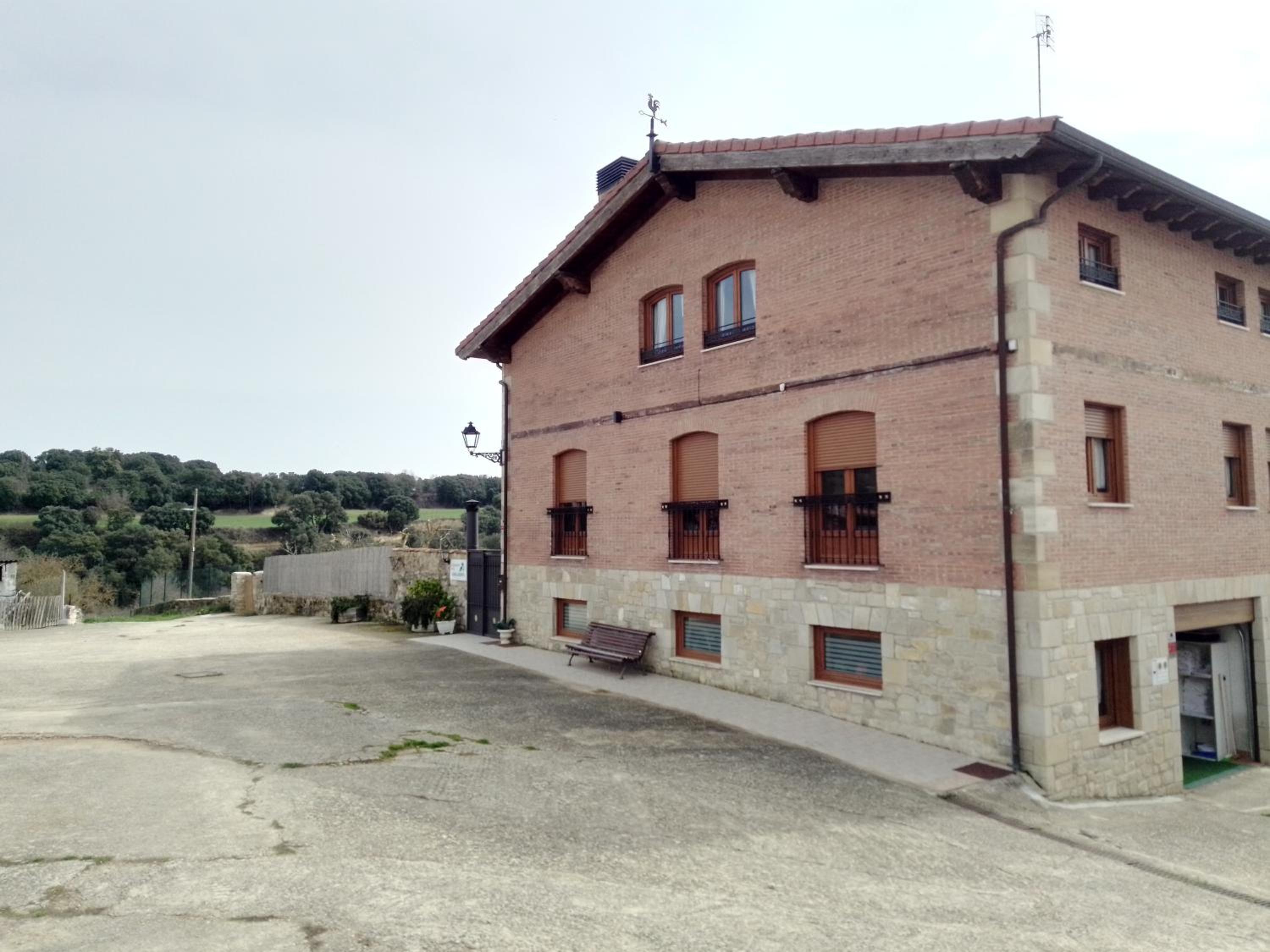 Photo 46