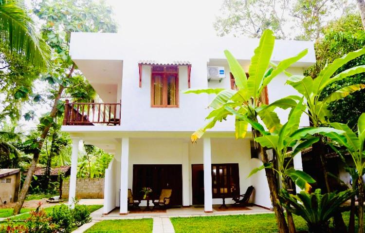 Manel Villa view 5