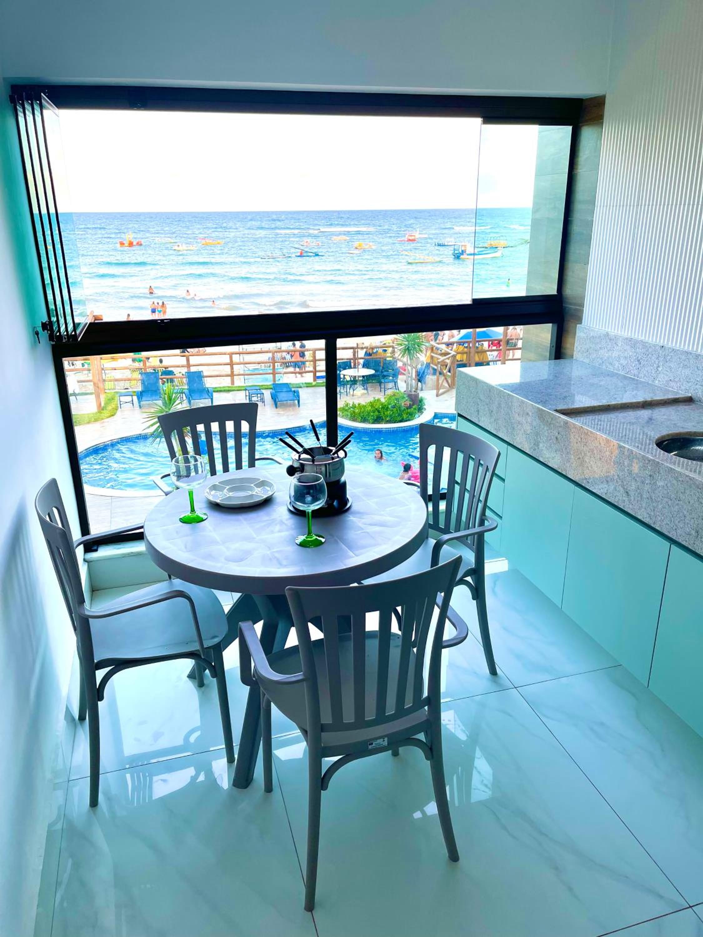 Exclusivo Apto em frente às piscinas naturais de Porto de Galinhas - Com vista frontal para o mar - Beira mar - Plage du Porto 101