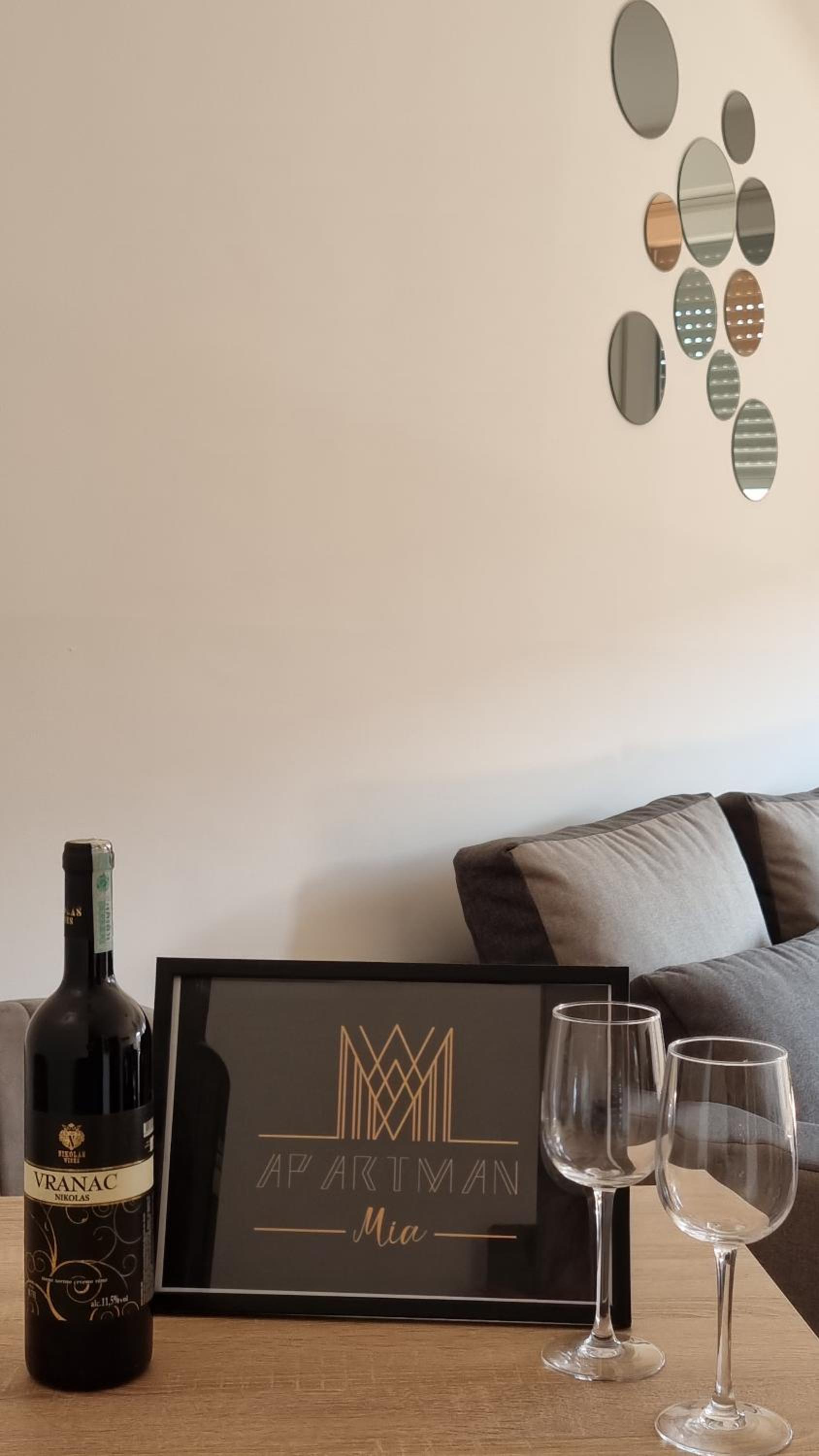 Stan na dan-Apartman Mia