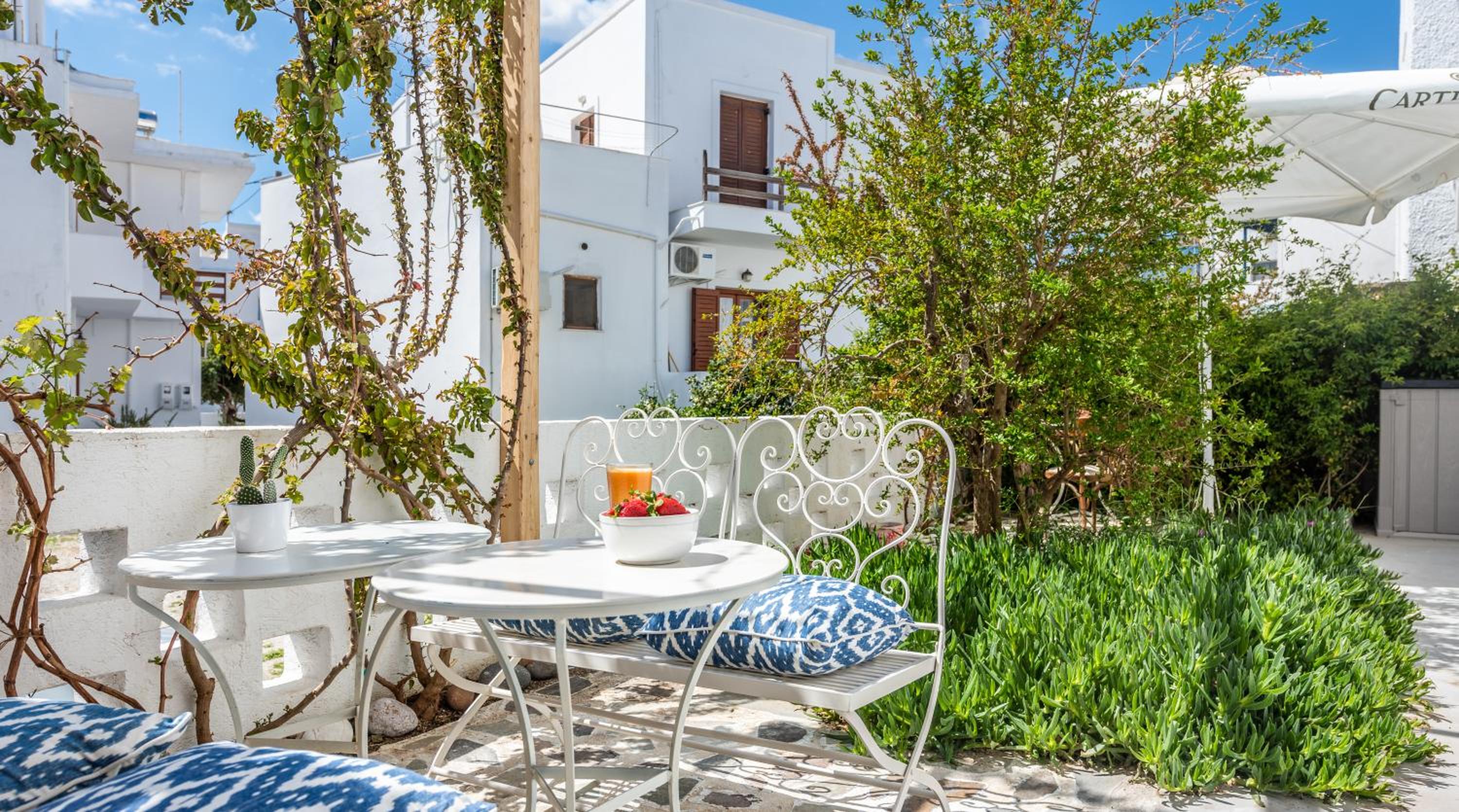 Aquanis Milos Apartments photo 5