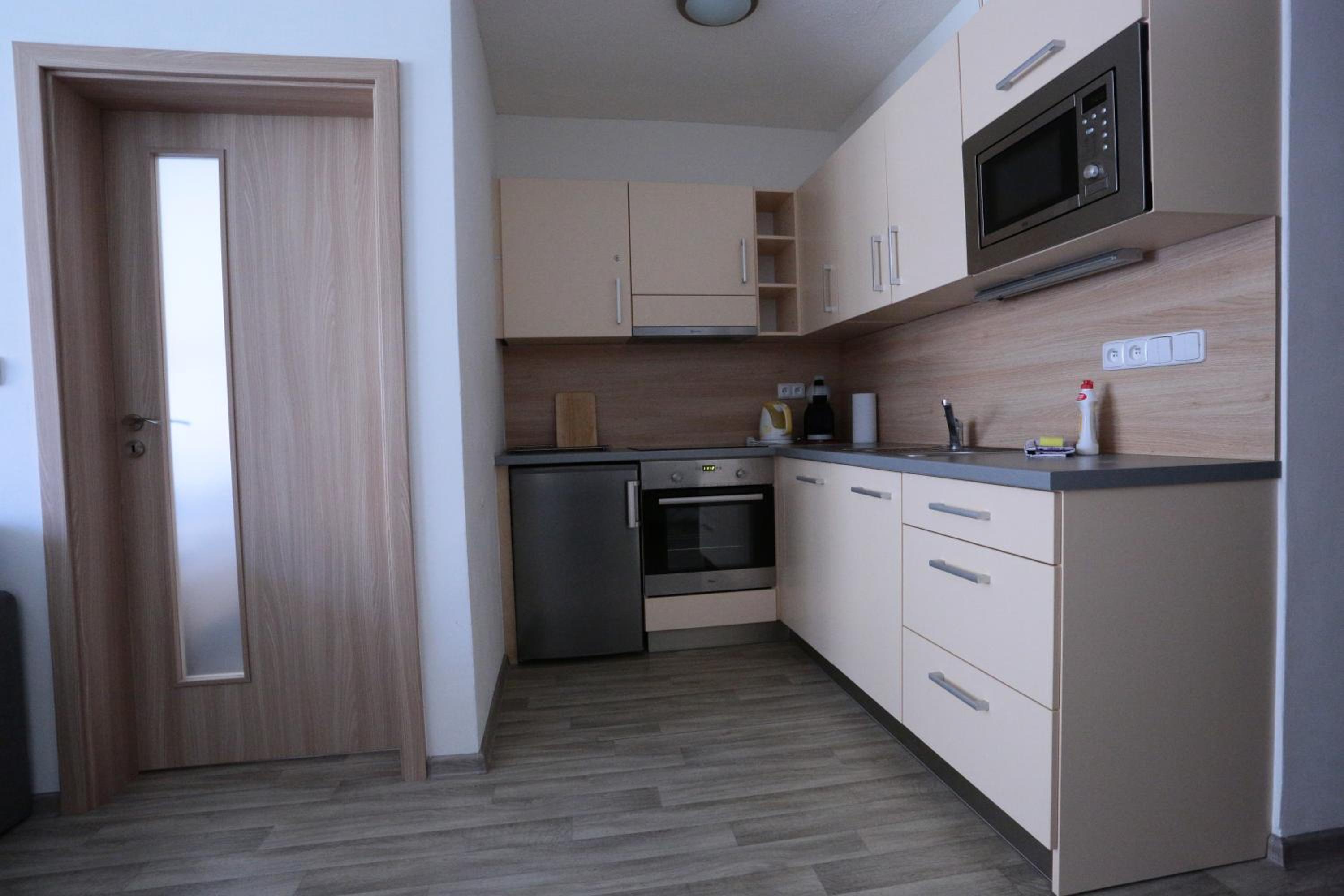 Apartman 13 Všemina view 3