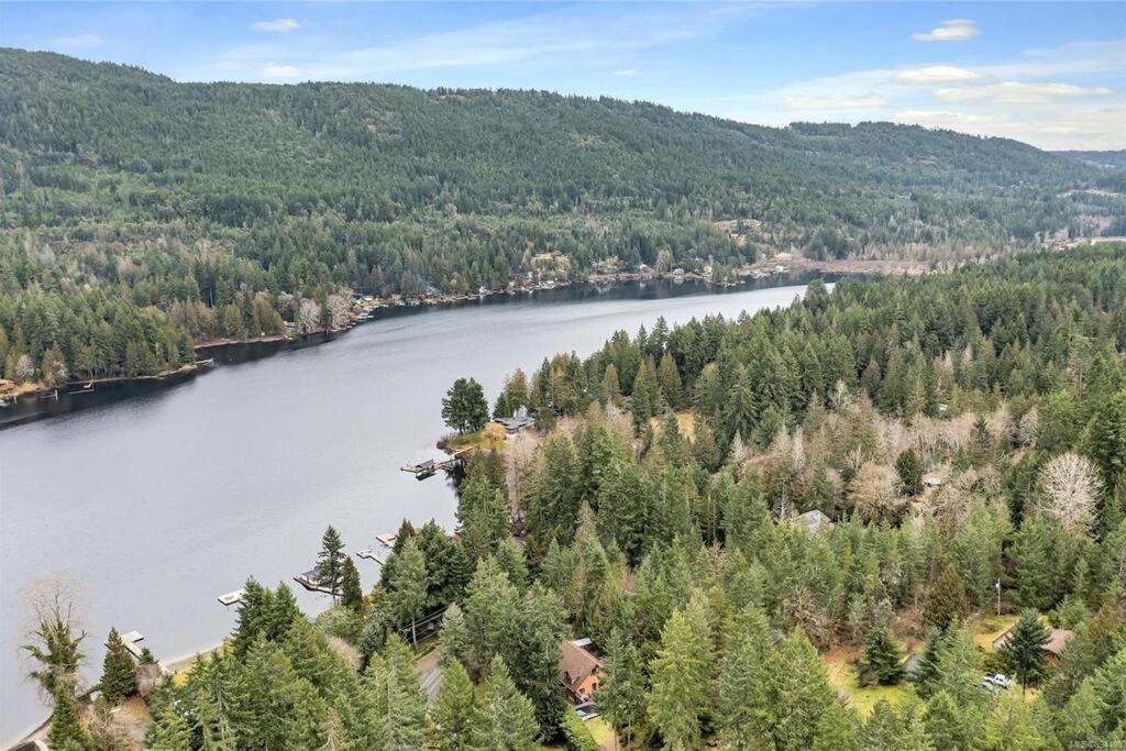 Chalet Style Cottage near Shawnigan Lake view 5