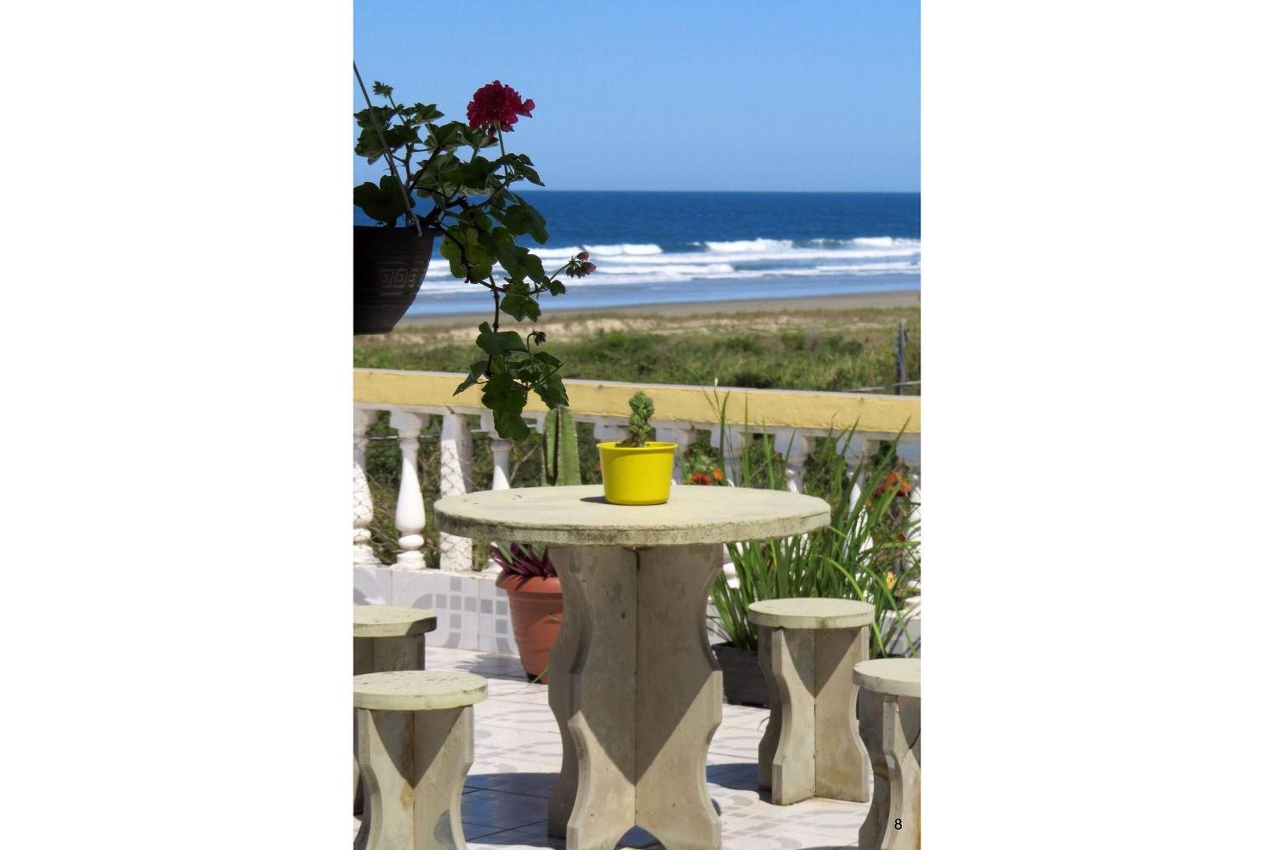 Casa com Vista Panorâmica da Praia de Pontal do Paraná!