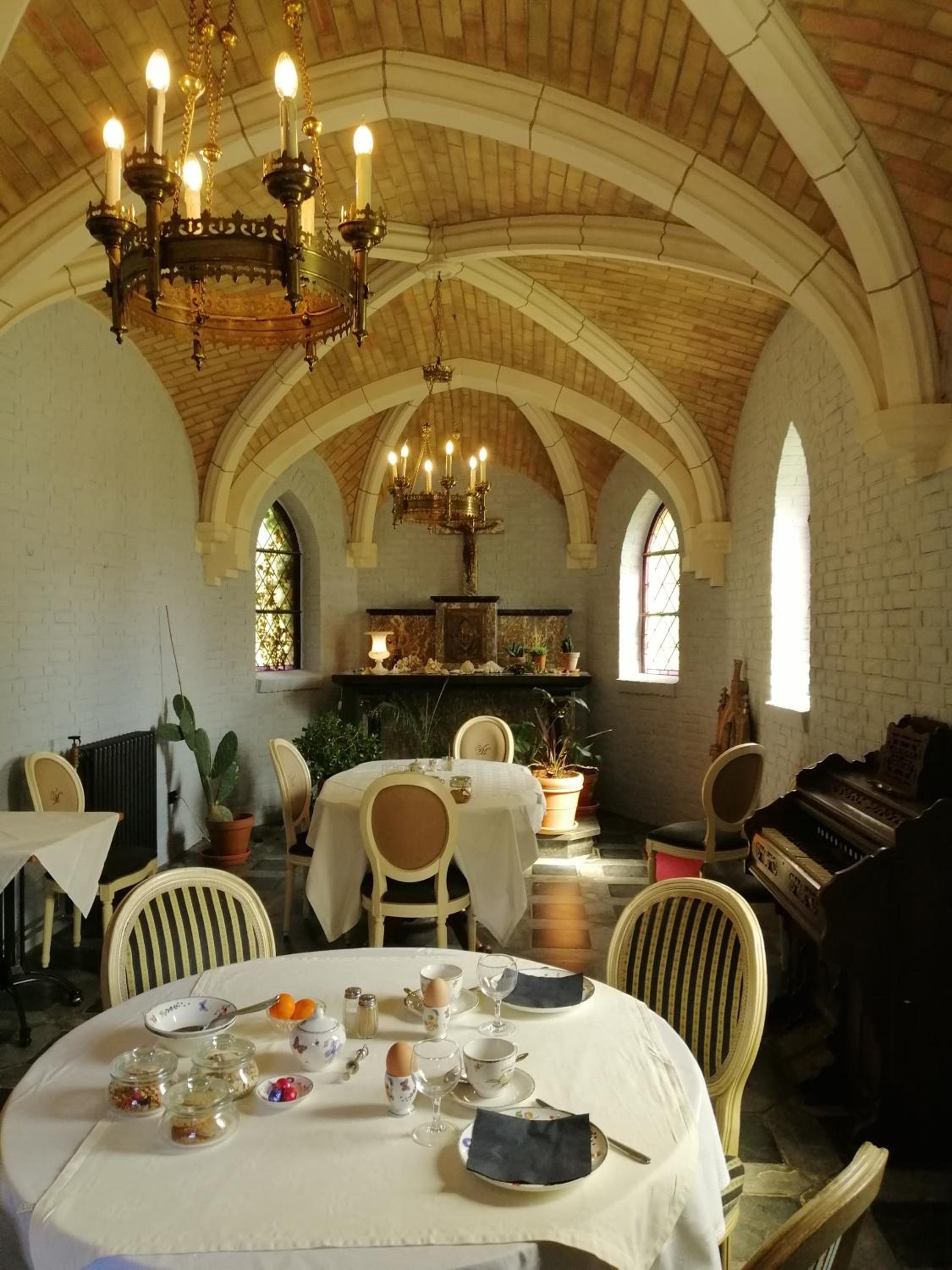 Het Domherenhuis B&B, Restaurant Calice
