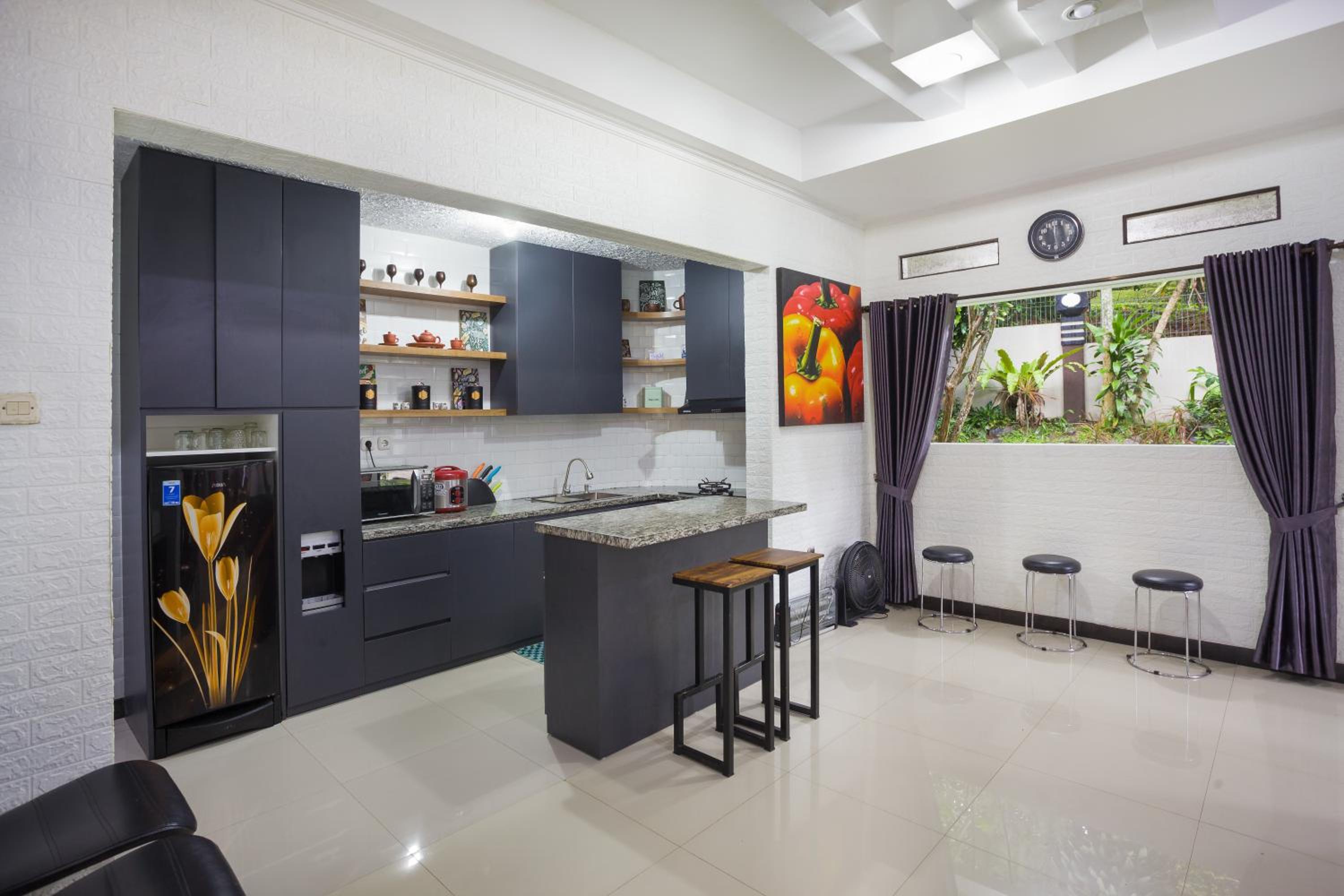 The Lavana Signature Villa Alessa Puncak view 5