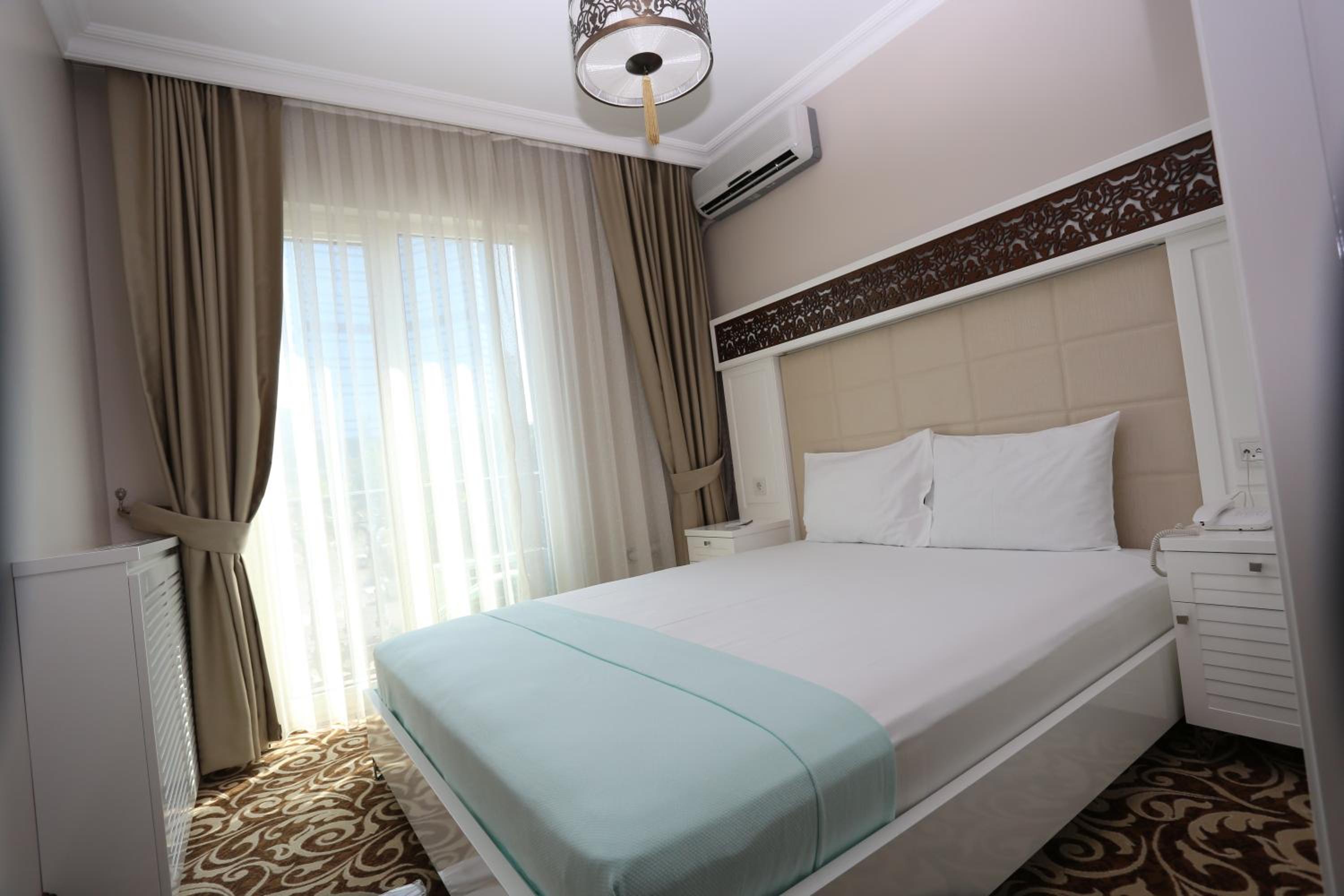 K Suites Otel - Image 18