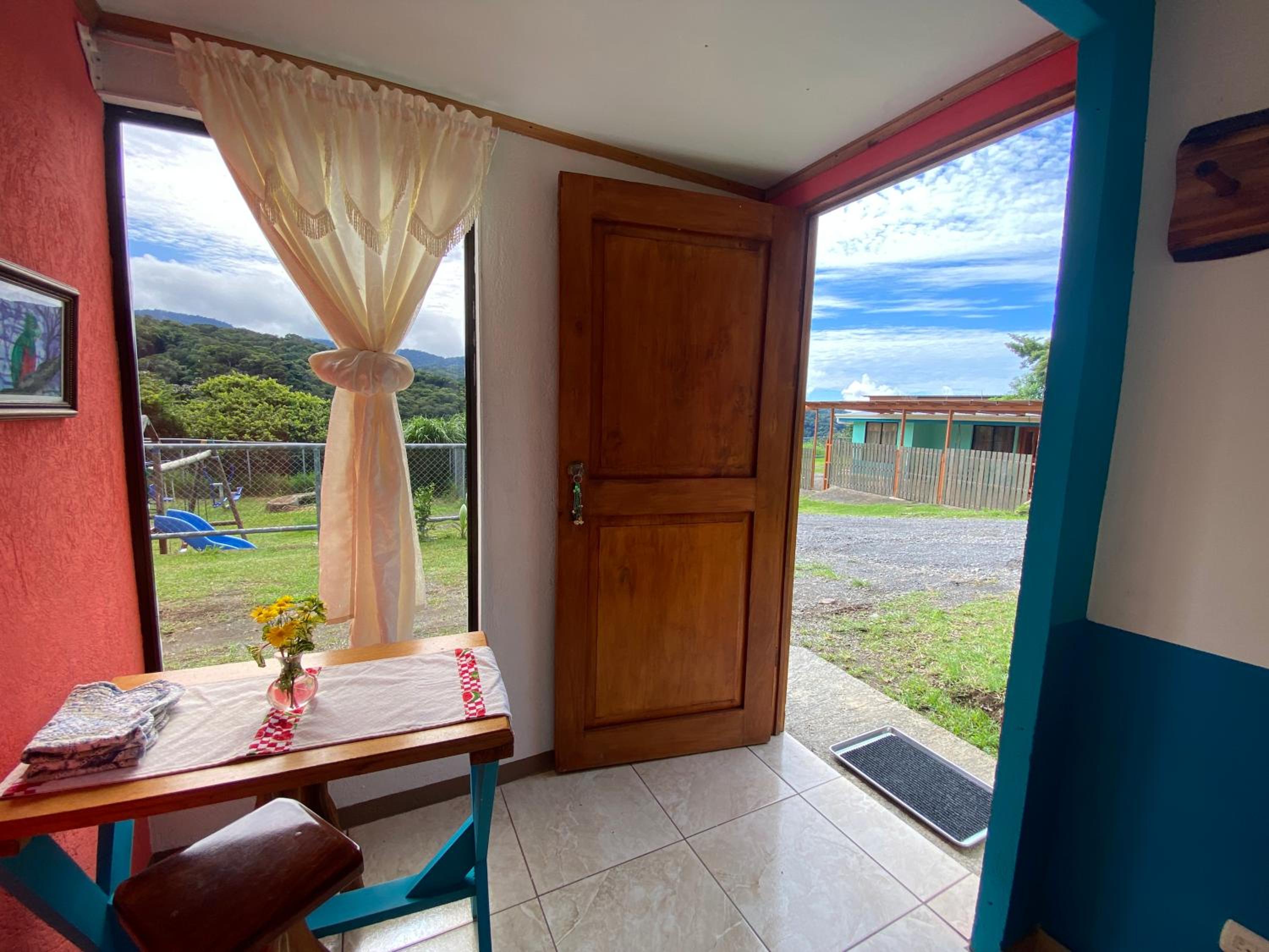 Lidia's Mountain View Vacation Homes