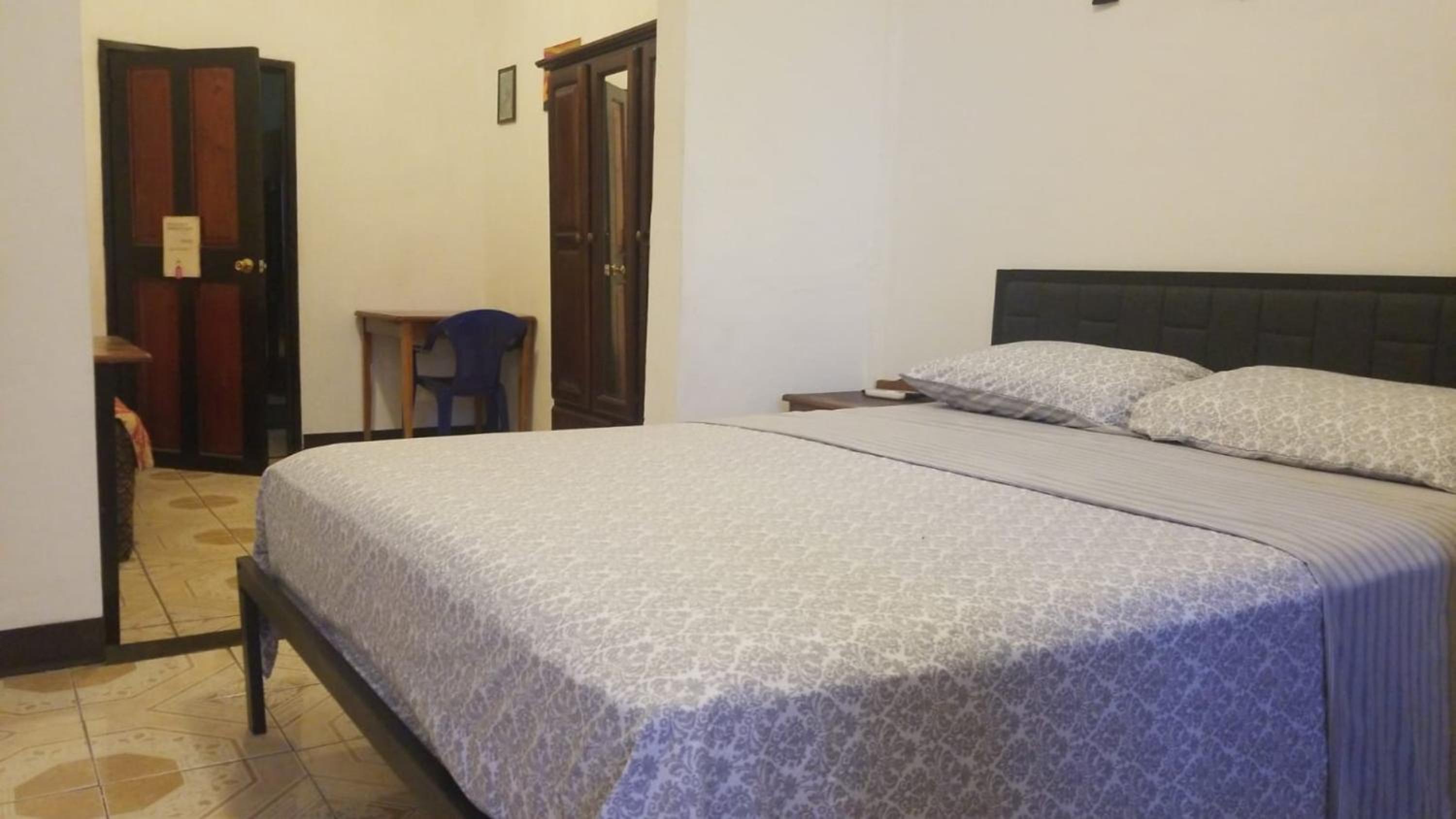 Belize Vacations - Maxroomz - Property Image 3