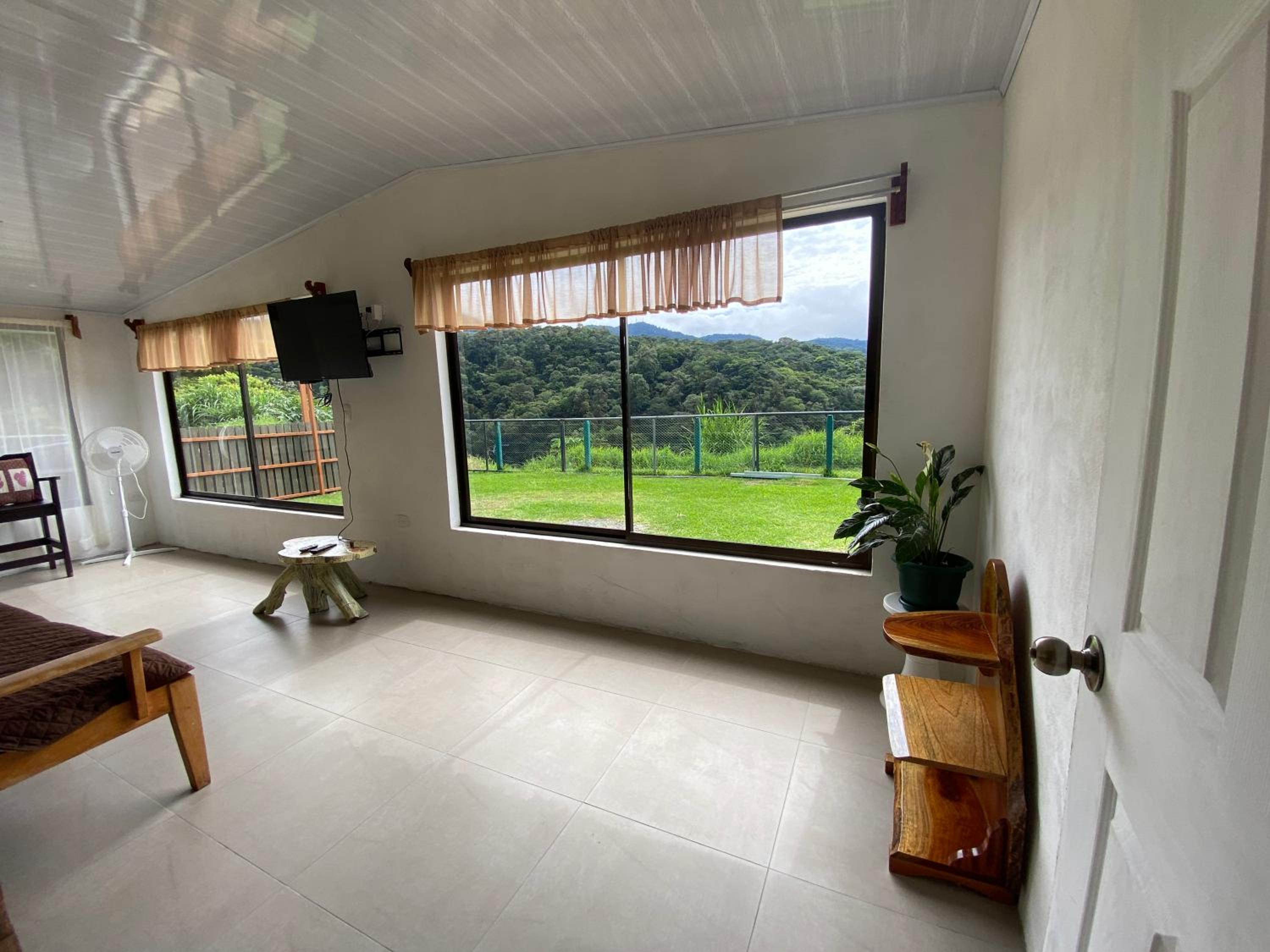 Lidia's Mountain View Vacation Homes