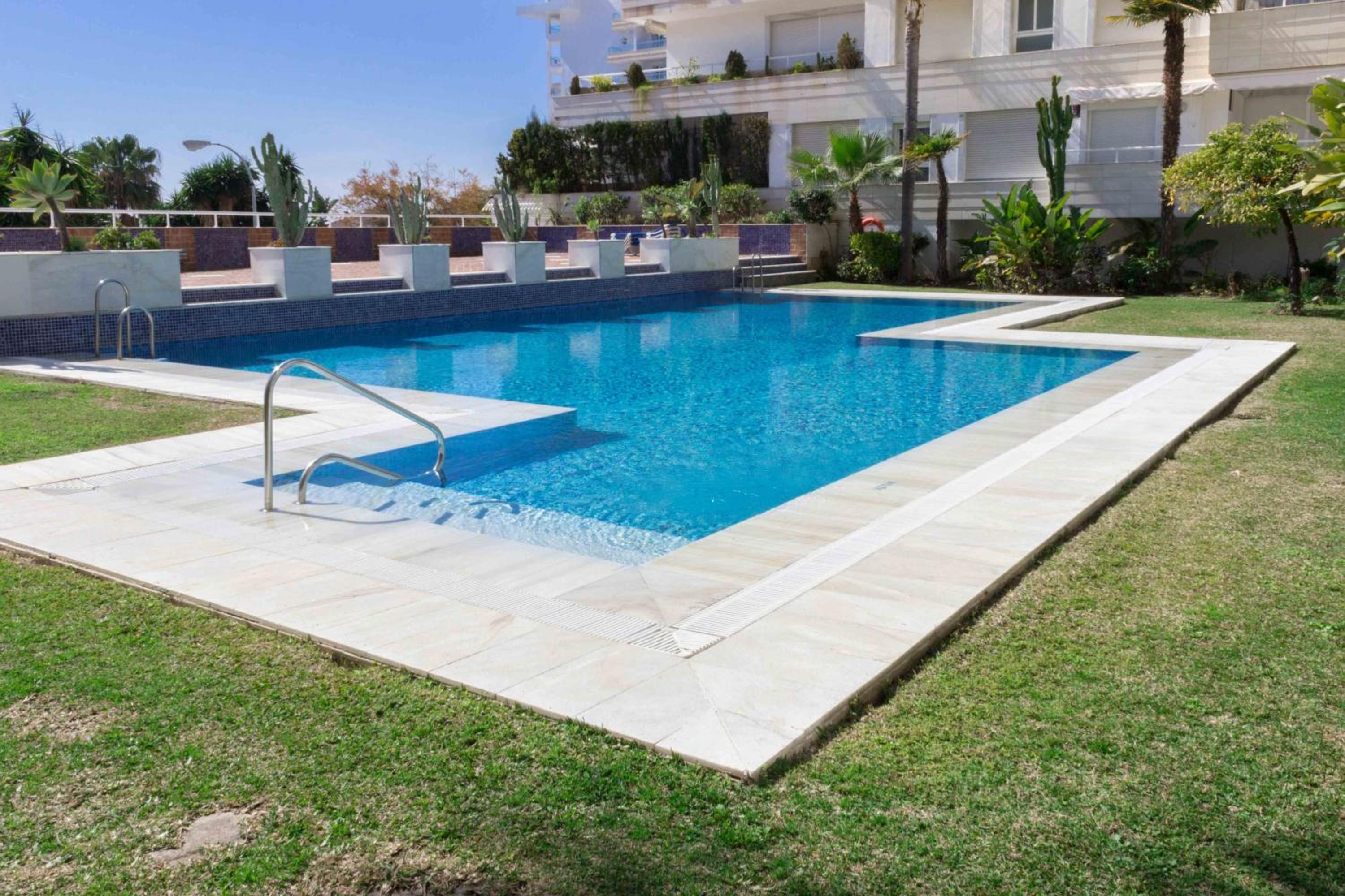 Apartamento Puerta de Marbella photo 4