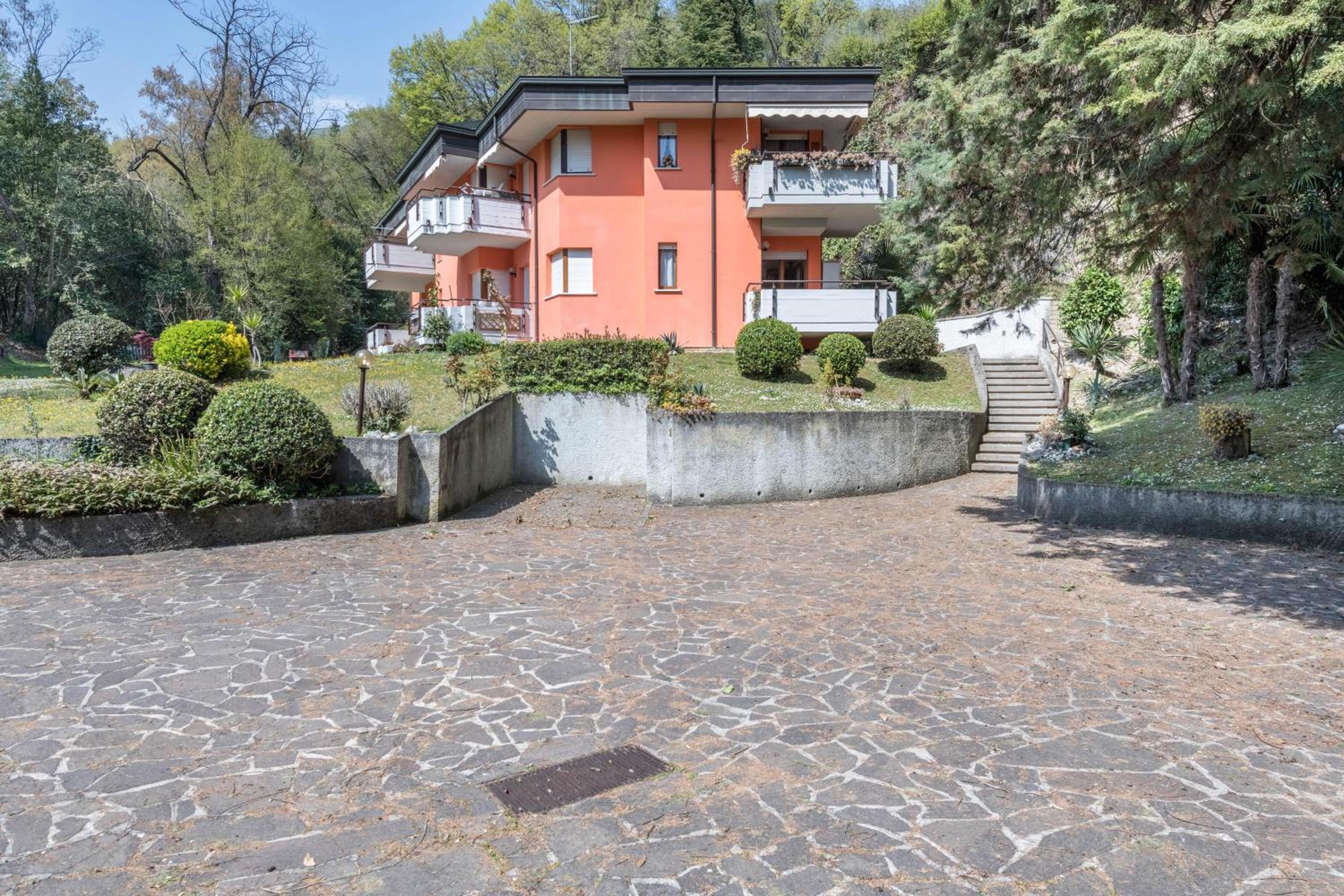 Appartamento Emma Garda Lake
