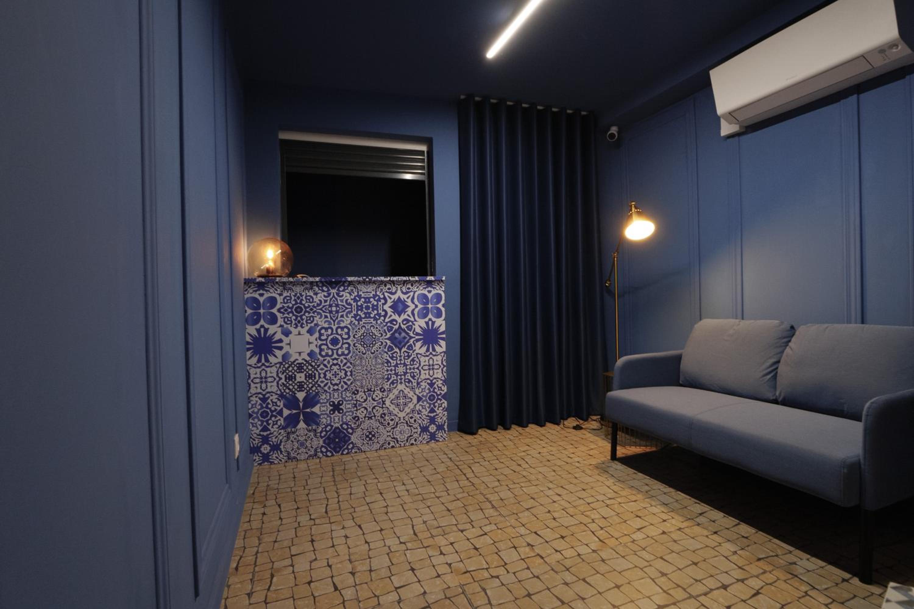 Local House Lisbon view 4