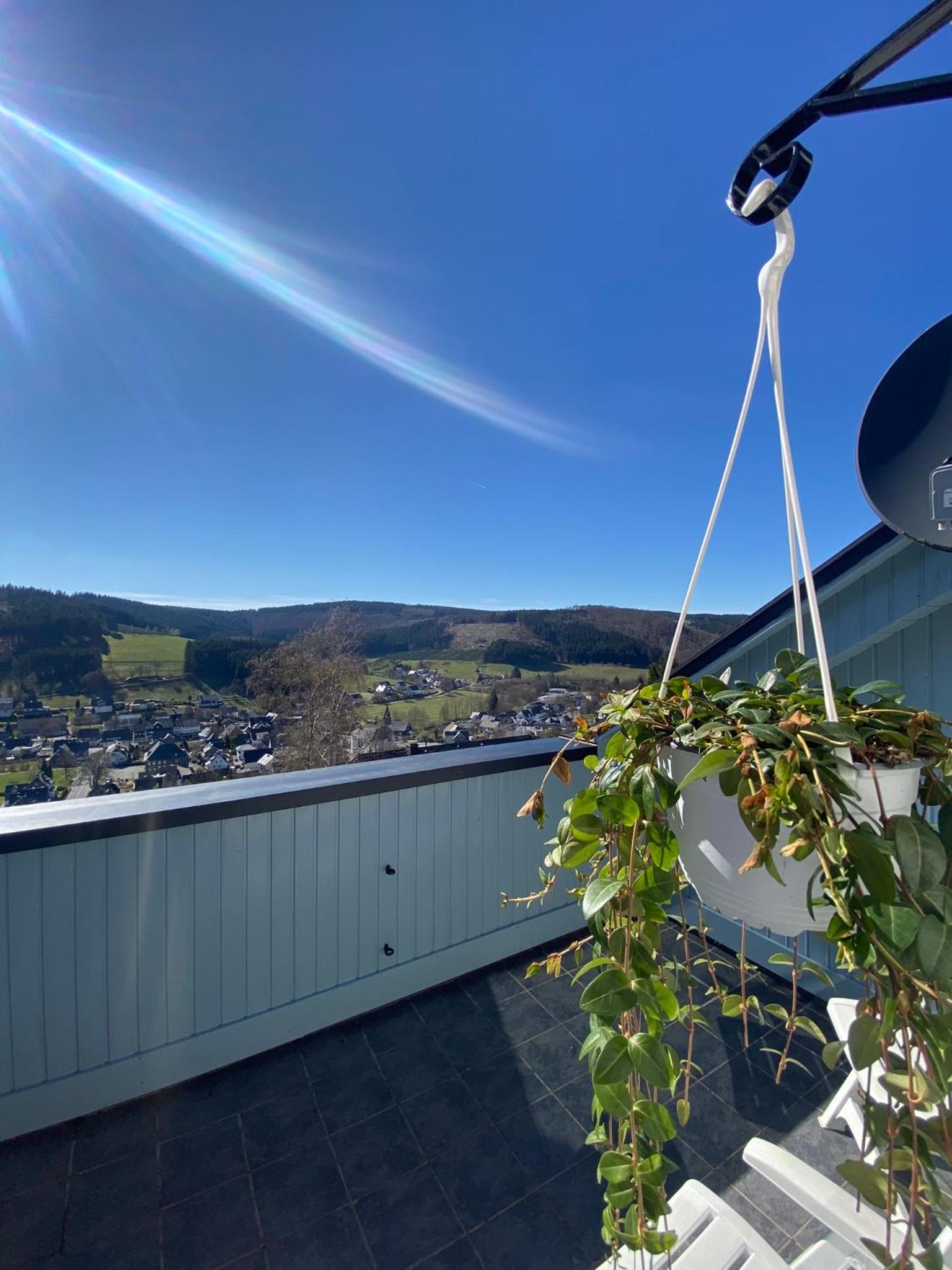 Ferienwohnung An der Spitze en Winterberg — balance & terrace