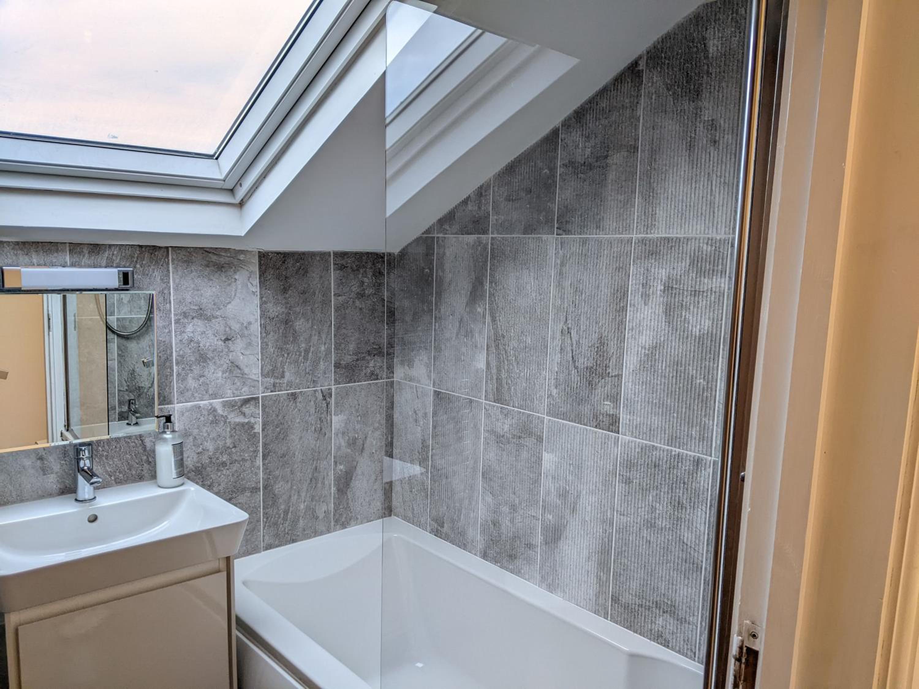 Millmoor Cottage - Broad Haven view 4