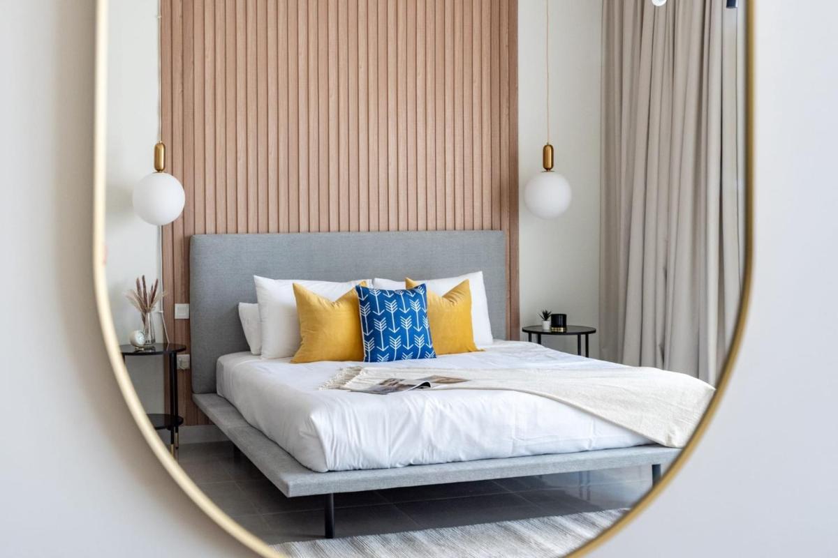 GuestReady - Velvet Clouds in Business Bay