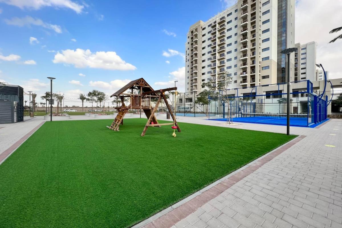 GuestReady - The Outside Oasis