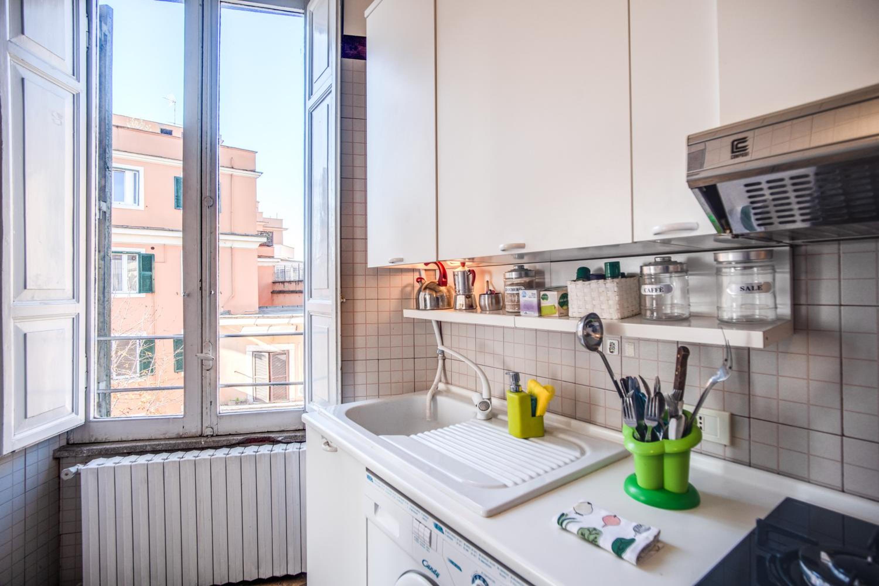 Quiet flat near Circo Massimo, FAO & Caracalla