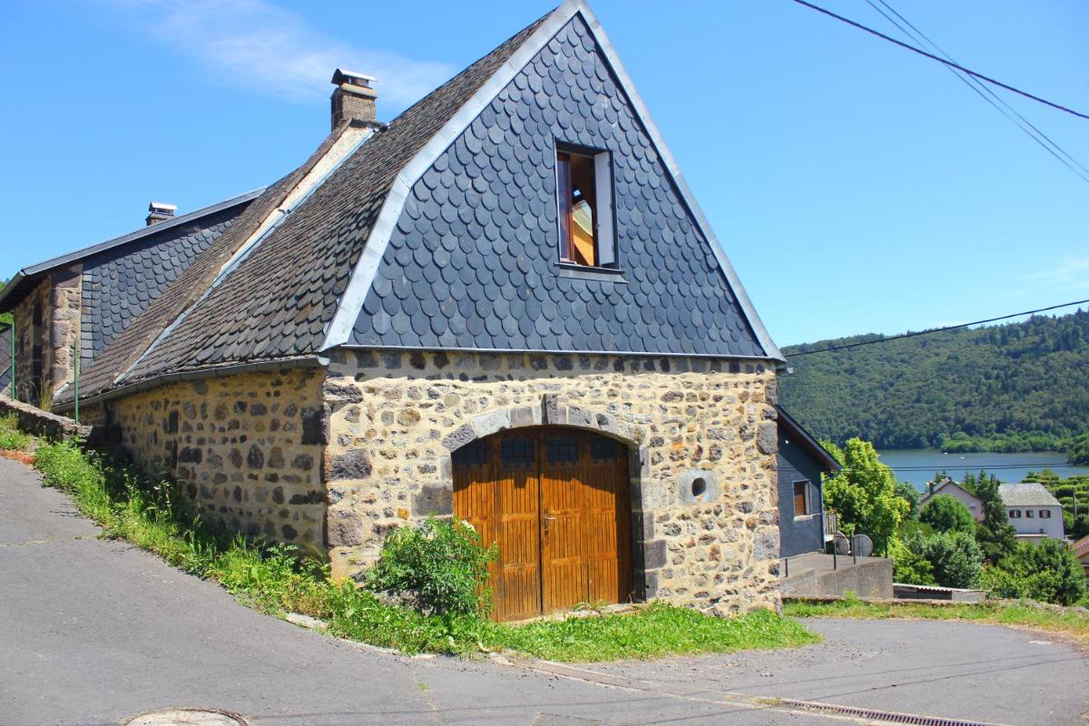 Maison de Varennes view 2