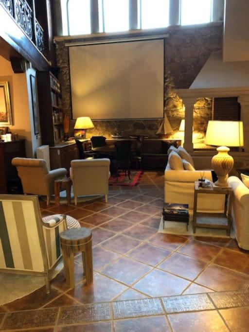 lounge